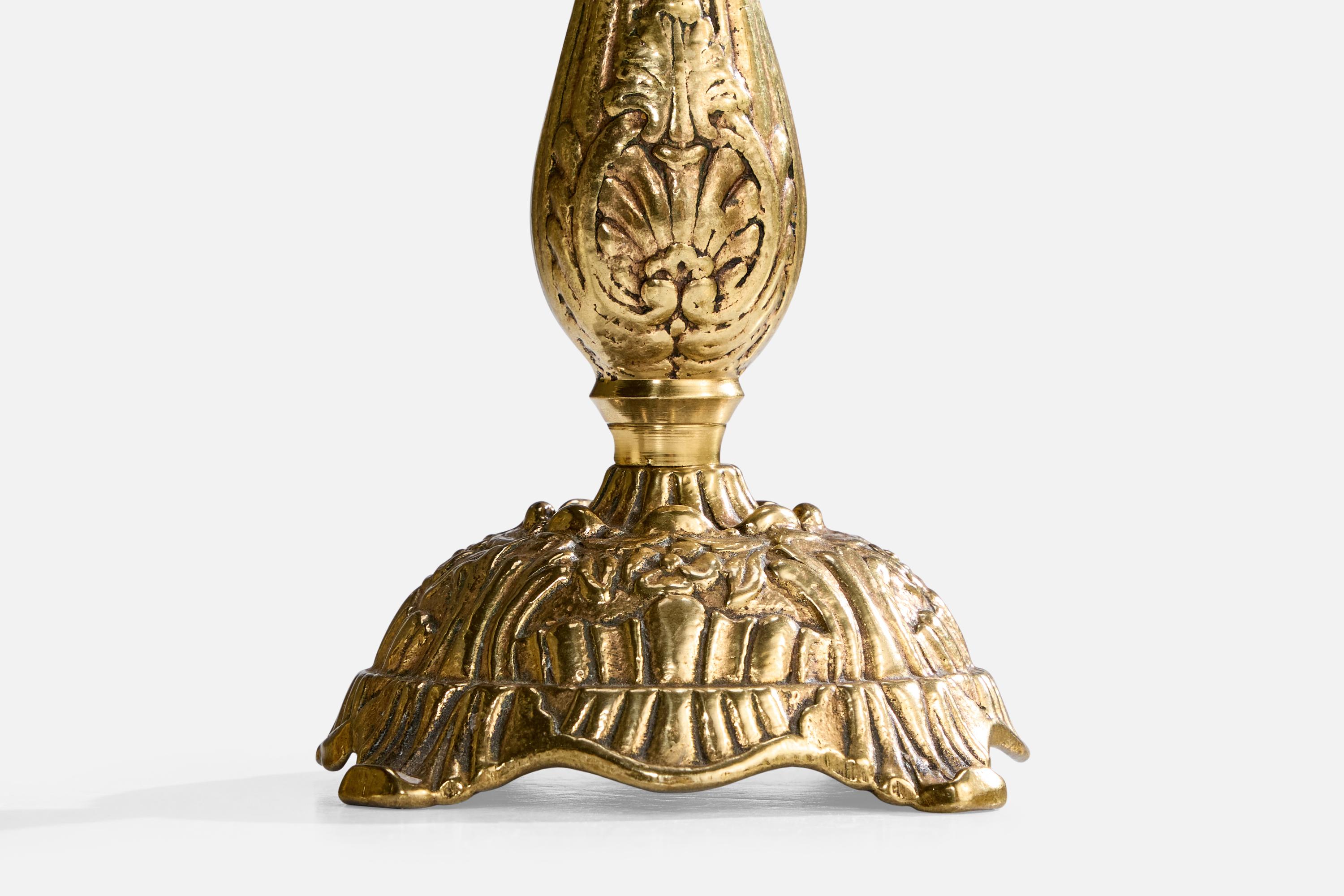 Laiton Designer suédois, lampe de table, laiton, Suède, années 1940 en vente