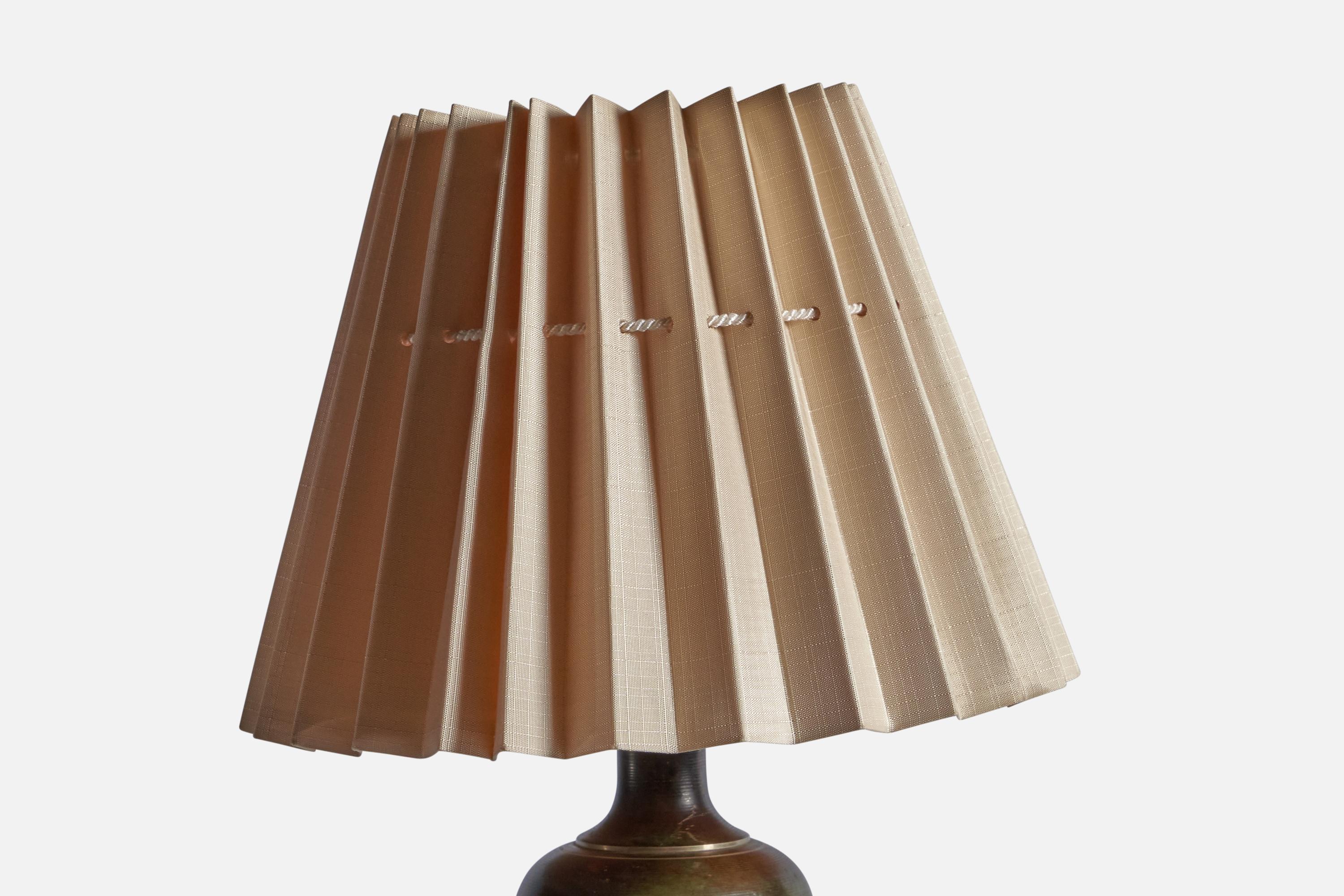 Swedish Designer, Table Lamp, Bronze, Paper, Sweden, 1930s In Good Condition For Sale In High Point, NC