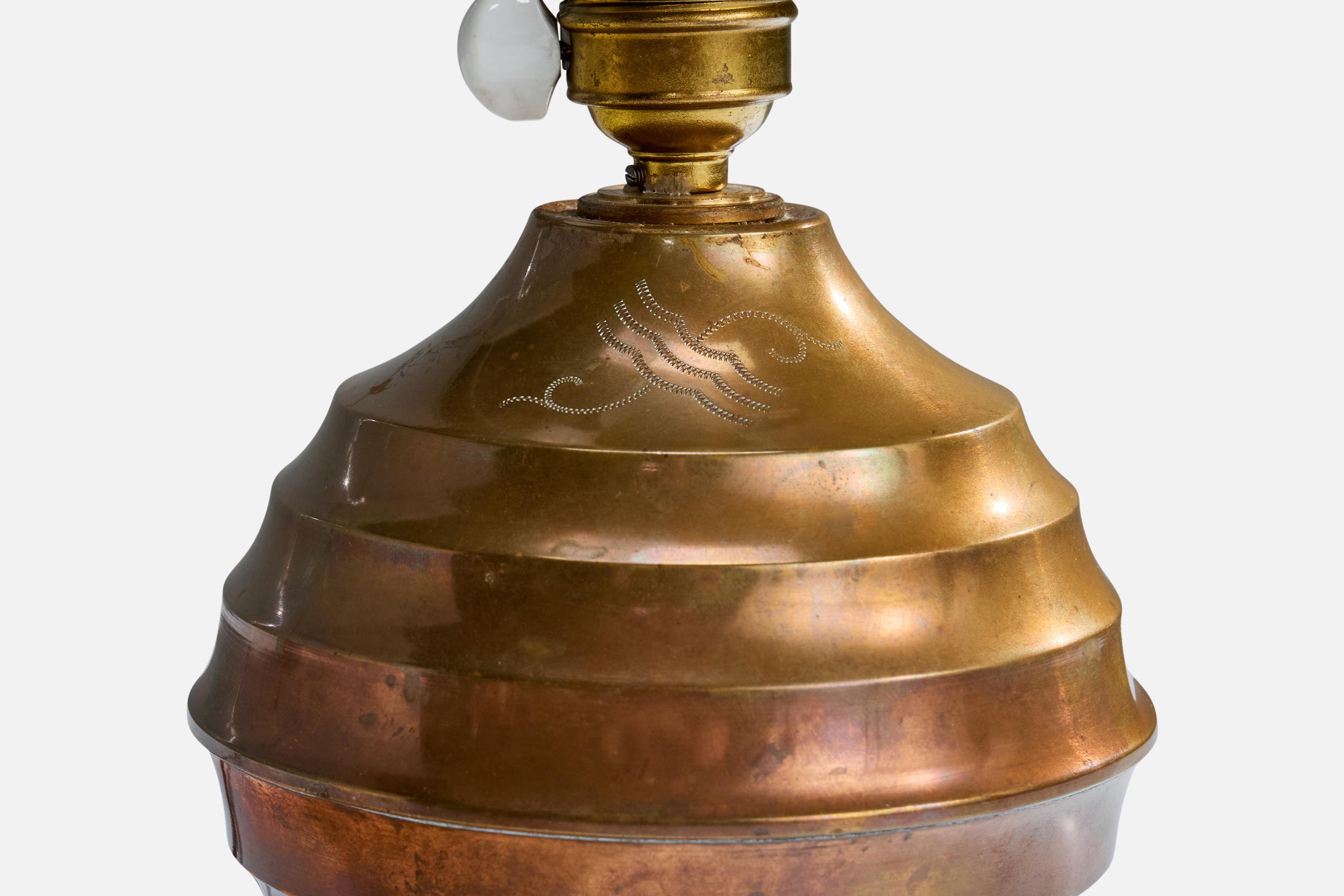 Diseñador sueco, Lámpara de mesa, Bronce, Suecia, años 30 en Bueno estado para la venta en High Point, NC