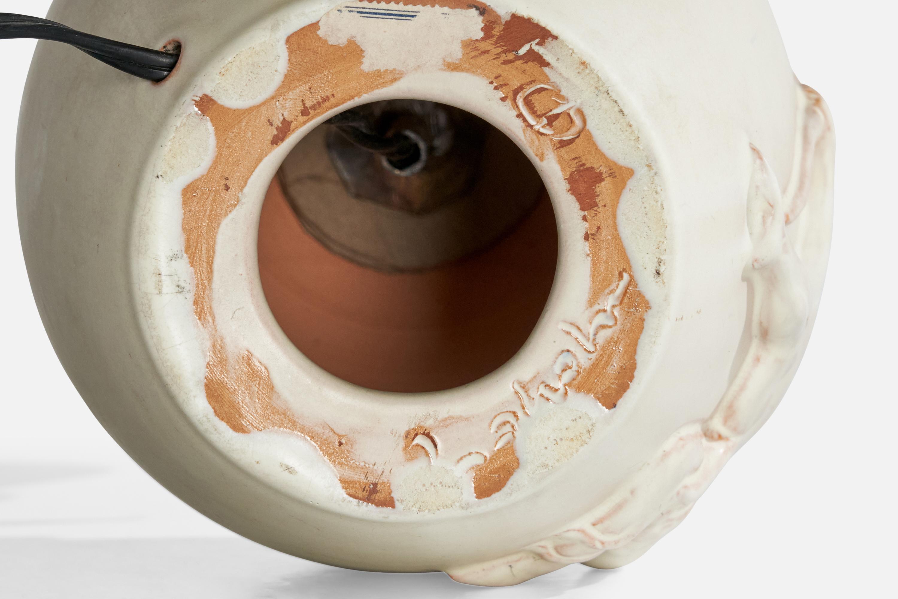 Ottone Lampada da tavolo di design svedese, ceramica, ottone, Svezia, anni '1930 in vendita
