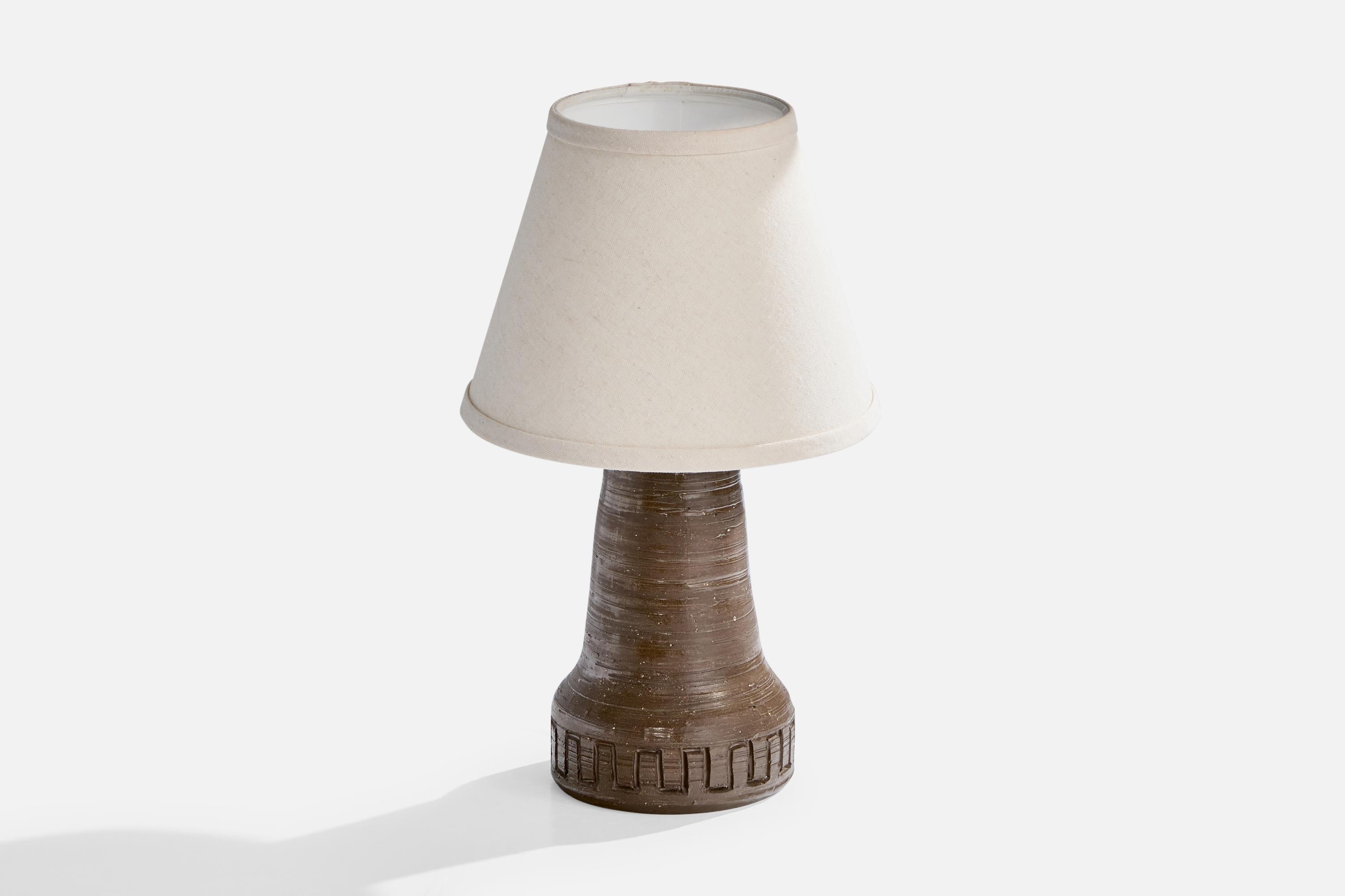 Mid-Century Modern Swedish Designer, Table Lamp, Ceramic, Sweden, 1967 For Sale