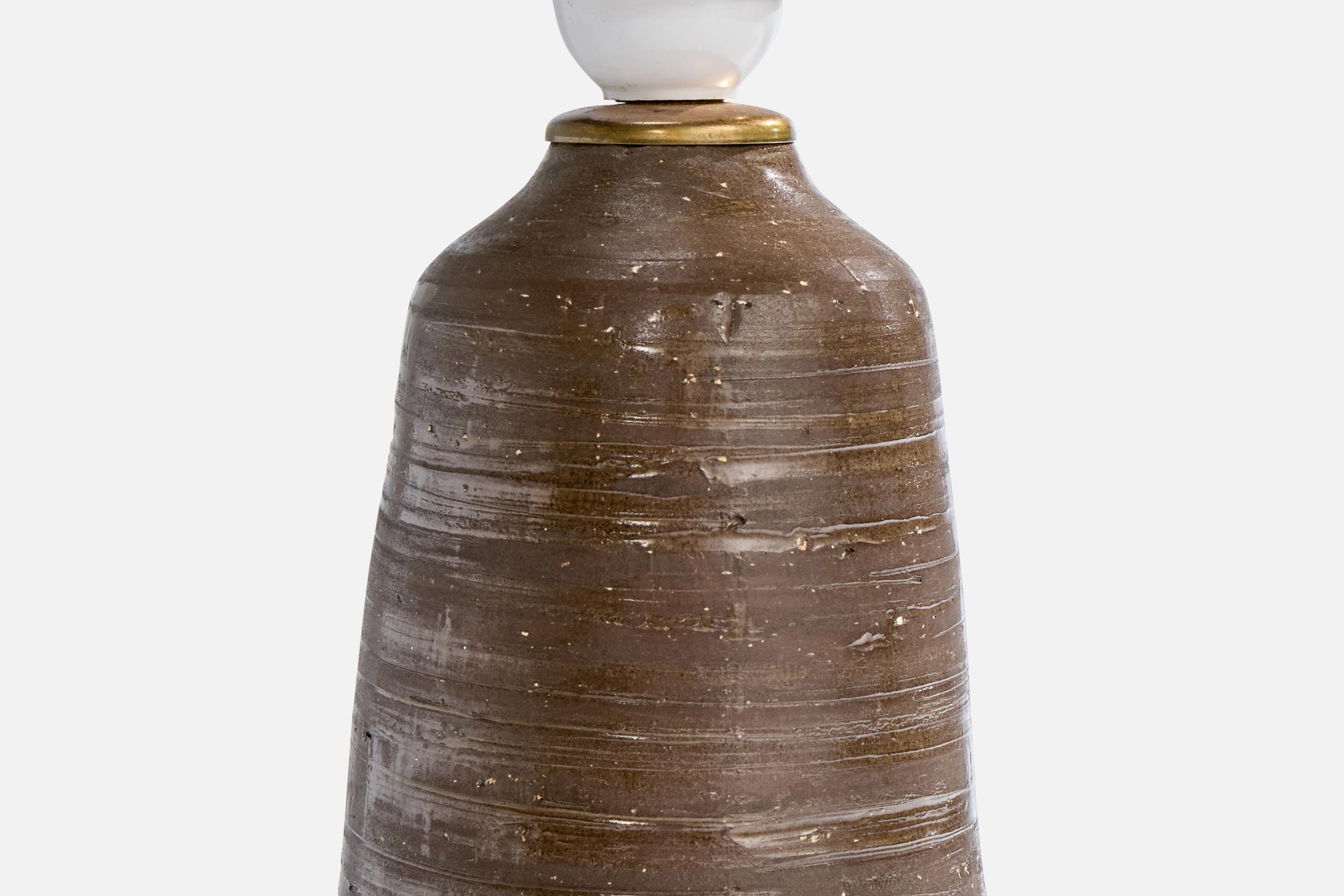 Swedish Designer, Table Lamp, Ceramic, Sweden, 1967 In Good Condition For Sale In High Point, NC