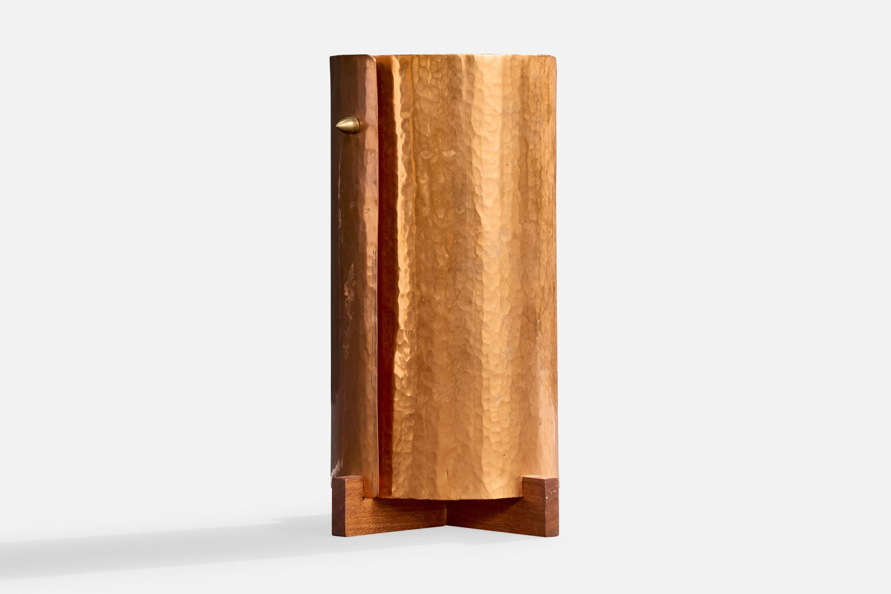 Mid-Century Modern Swedish Designer, Table Lamp, Copper, Teak, Brass, Sweden, 1960s For Sale