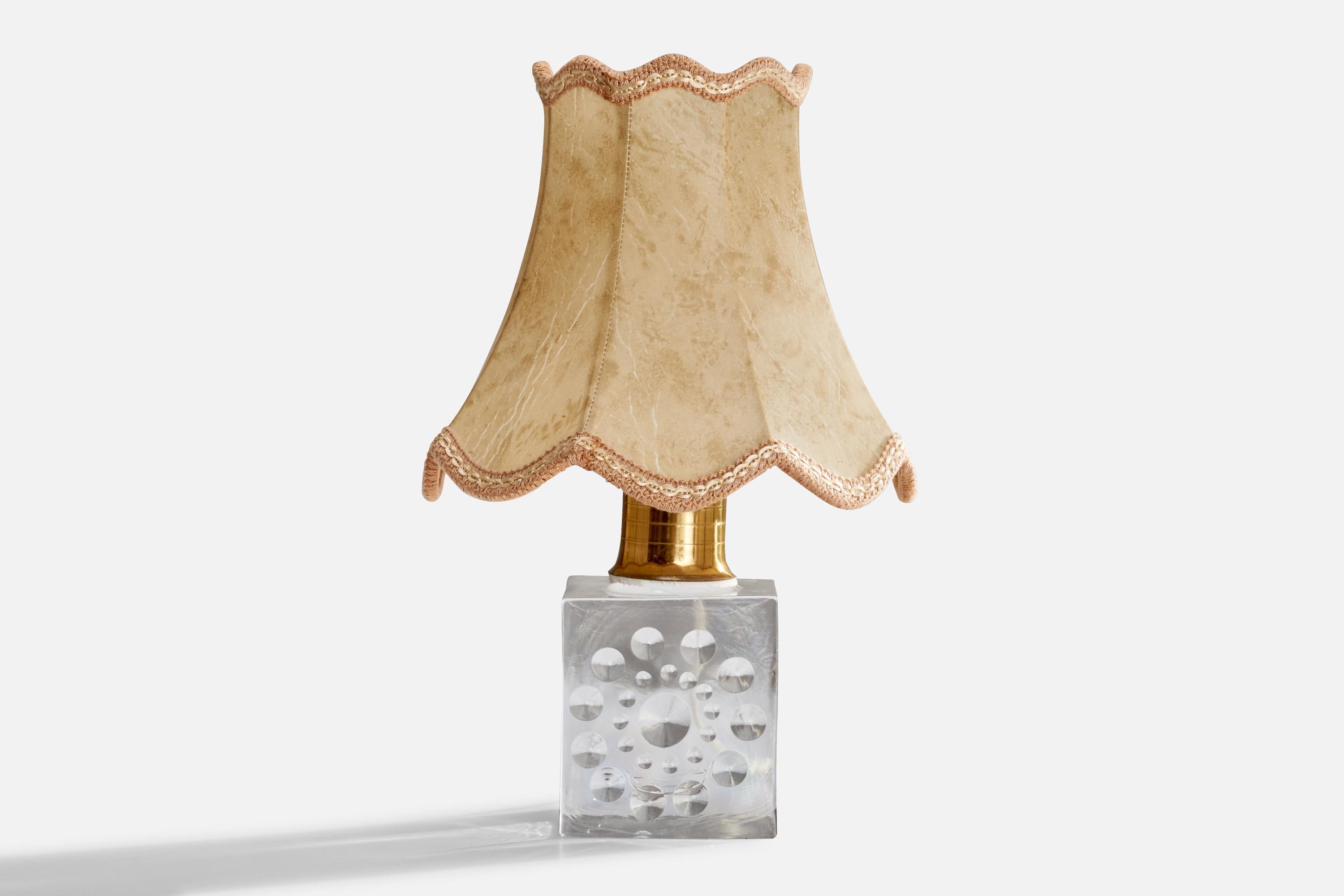 Designer suédois, lampe de table, verre, laiton, papier, Suède, années 1950 État moyen - En vente à High Point, NC
