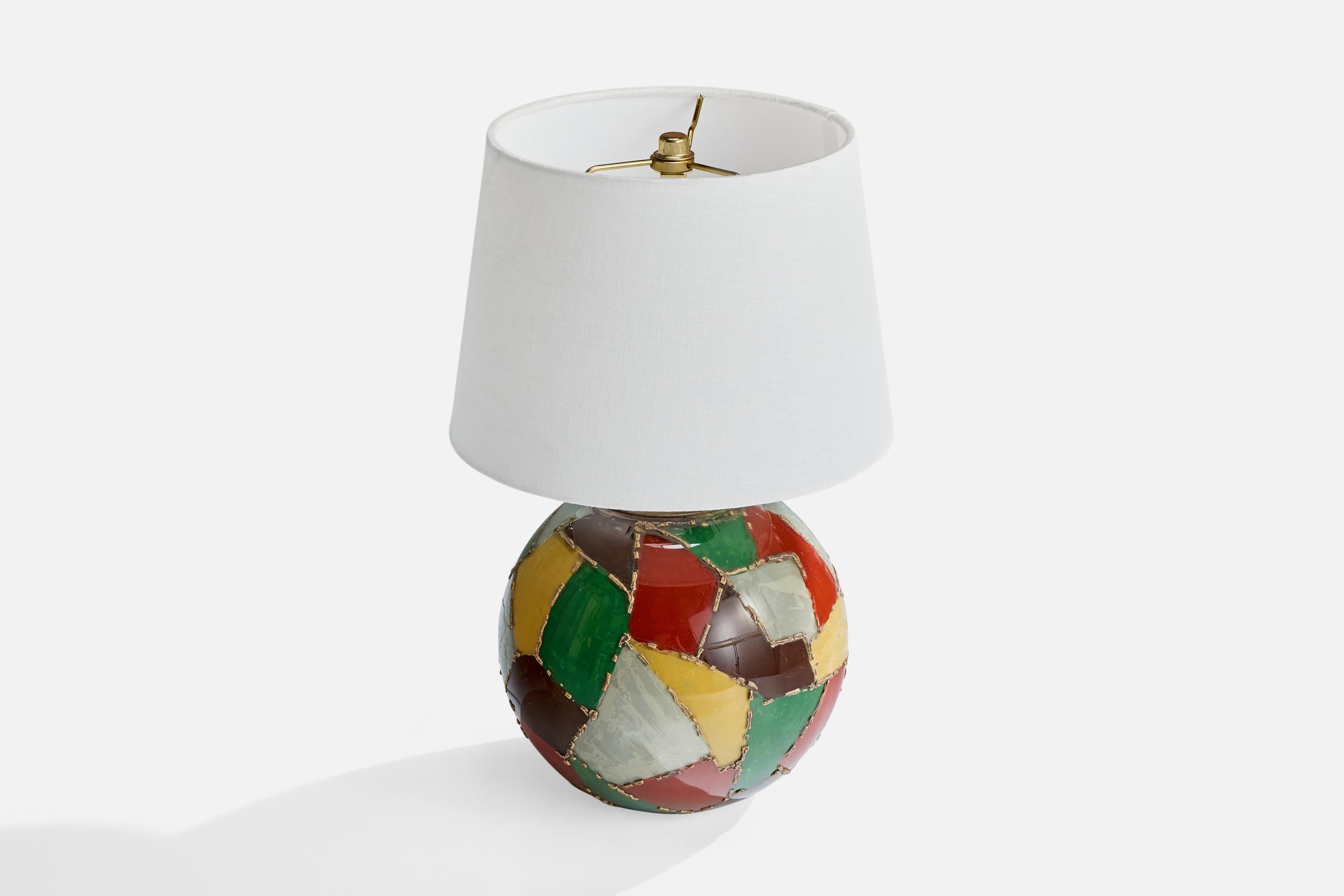 Suédois Designer suédois, lampe de bureau, verre, laiton, Suède, années 1930 en vente