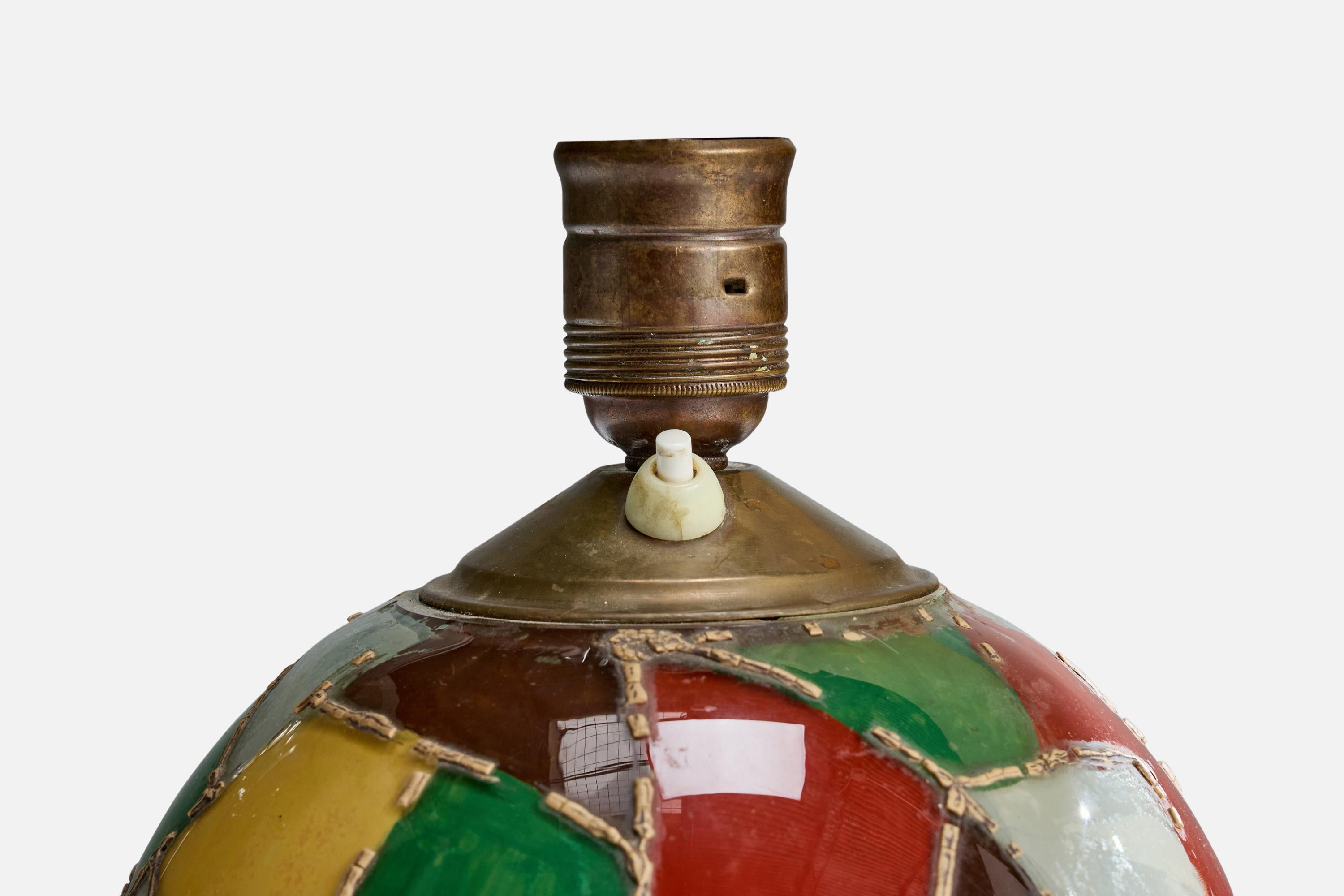 Designer suédois, lampe de bureau, verre, laiton, Suède, années 1930 en vente 2