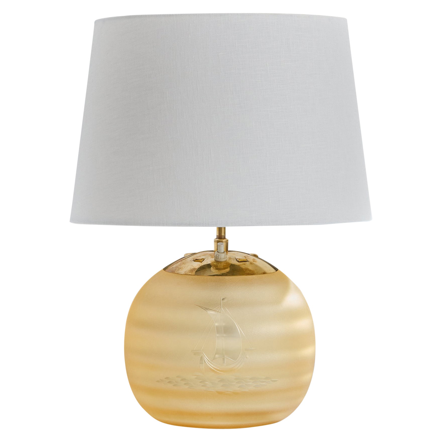 Designer suédois, lampe de table, verre, laiton, Suède, années 1930
