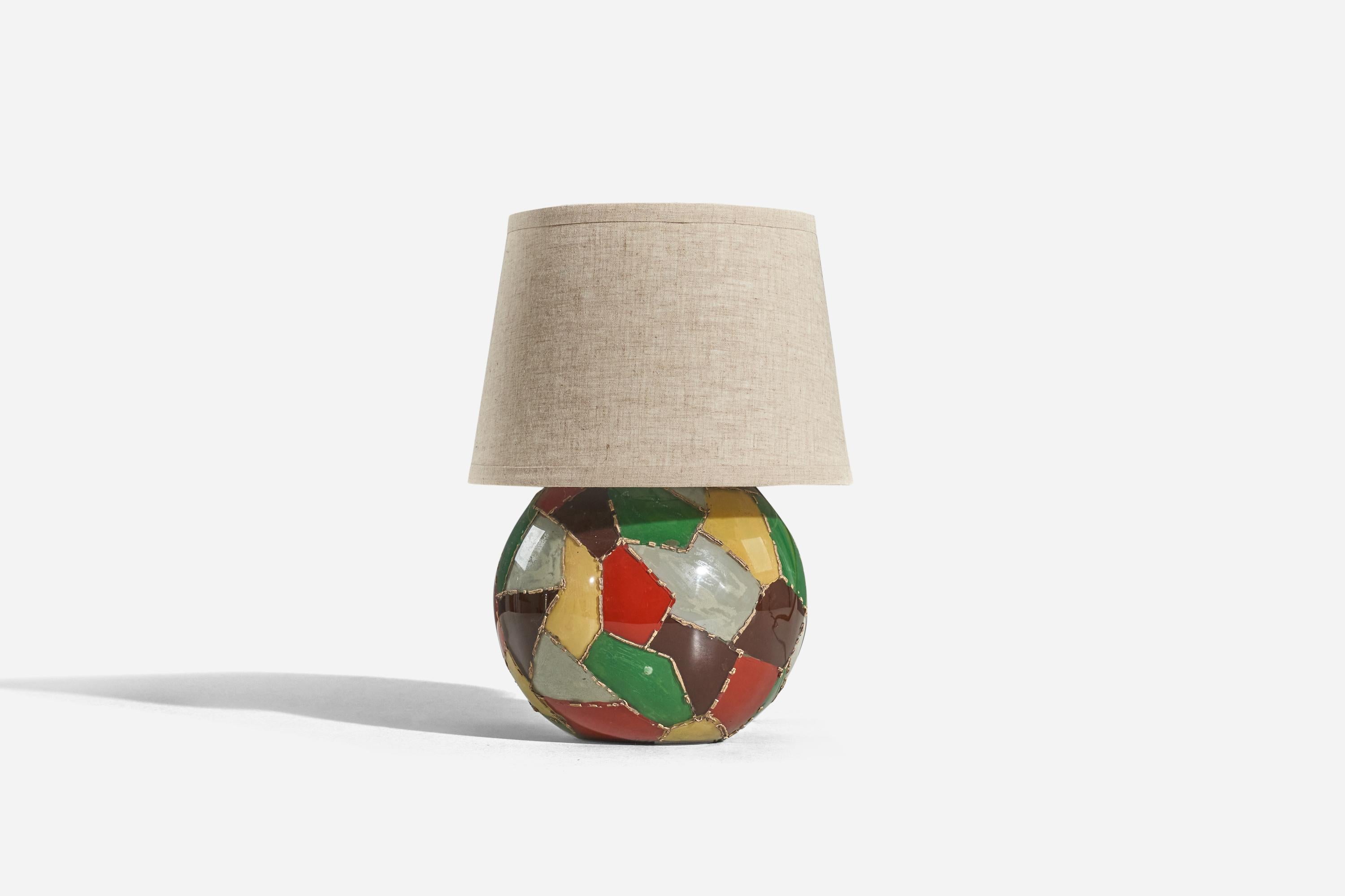 Art déco Designer suédois, lampe de bureau, verre, laiton, Suède, années 1940 en vente