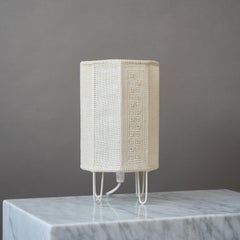 Designer svedese, lampada da tavolo in tessuto, Svezia, anni ’60.