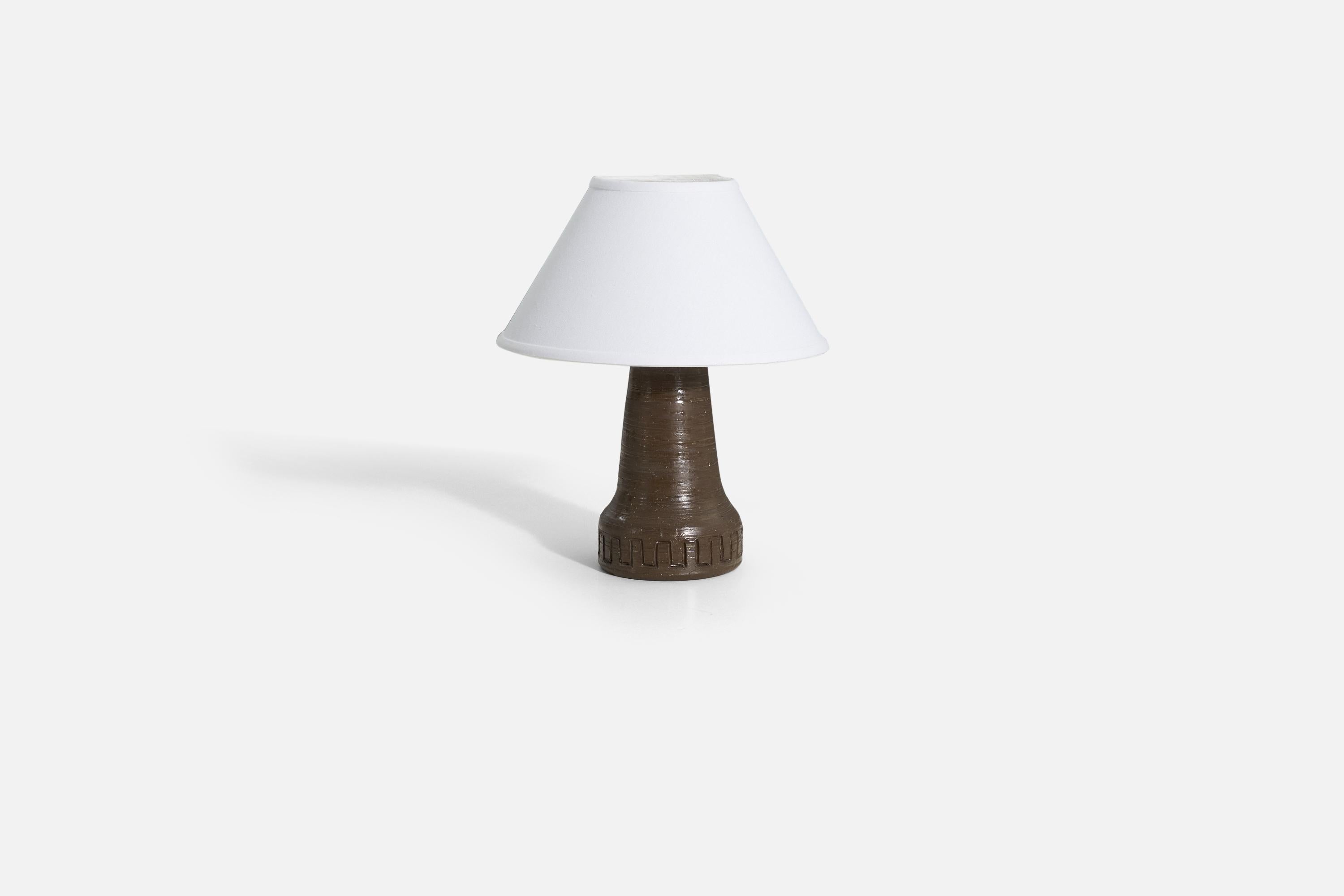 Scandinavian Modern Swedish Designer, Table Lamp, Incised Stoneware, Sweden, 1950s