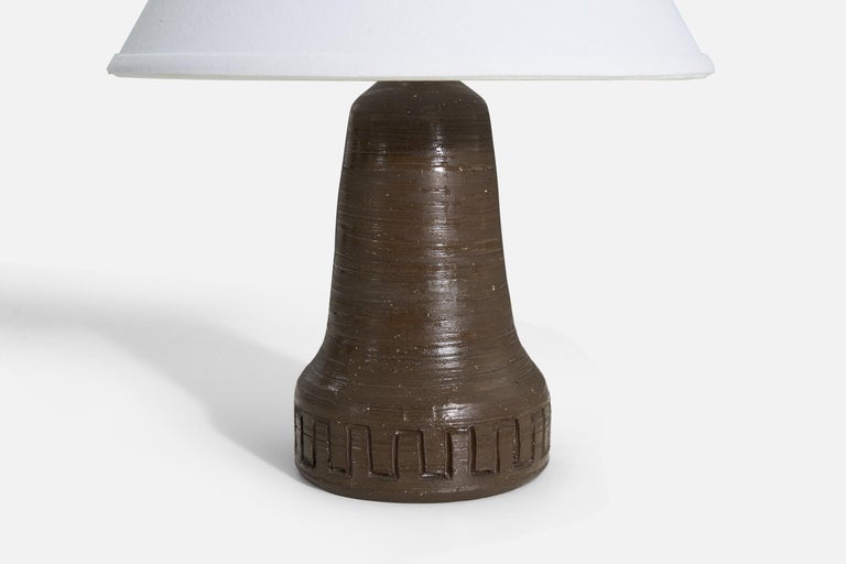Mid-20th Century Swedish Designer, Table Lamp, Incised Stoneware, Sweden, 1950s For Sale