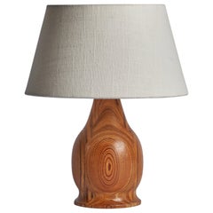 Schwedische Designerin, Tischlampe, Laminierte Kiefer, Schweden, 1970er Jahre