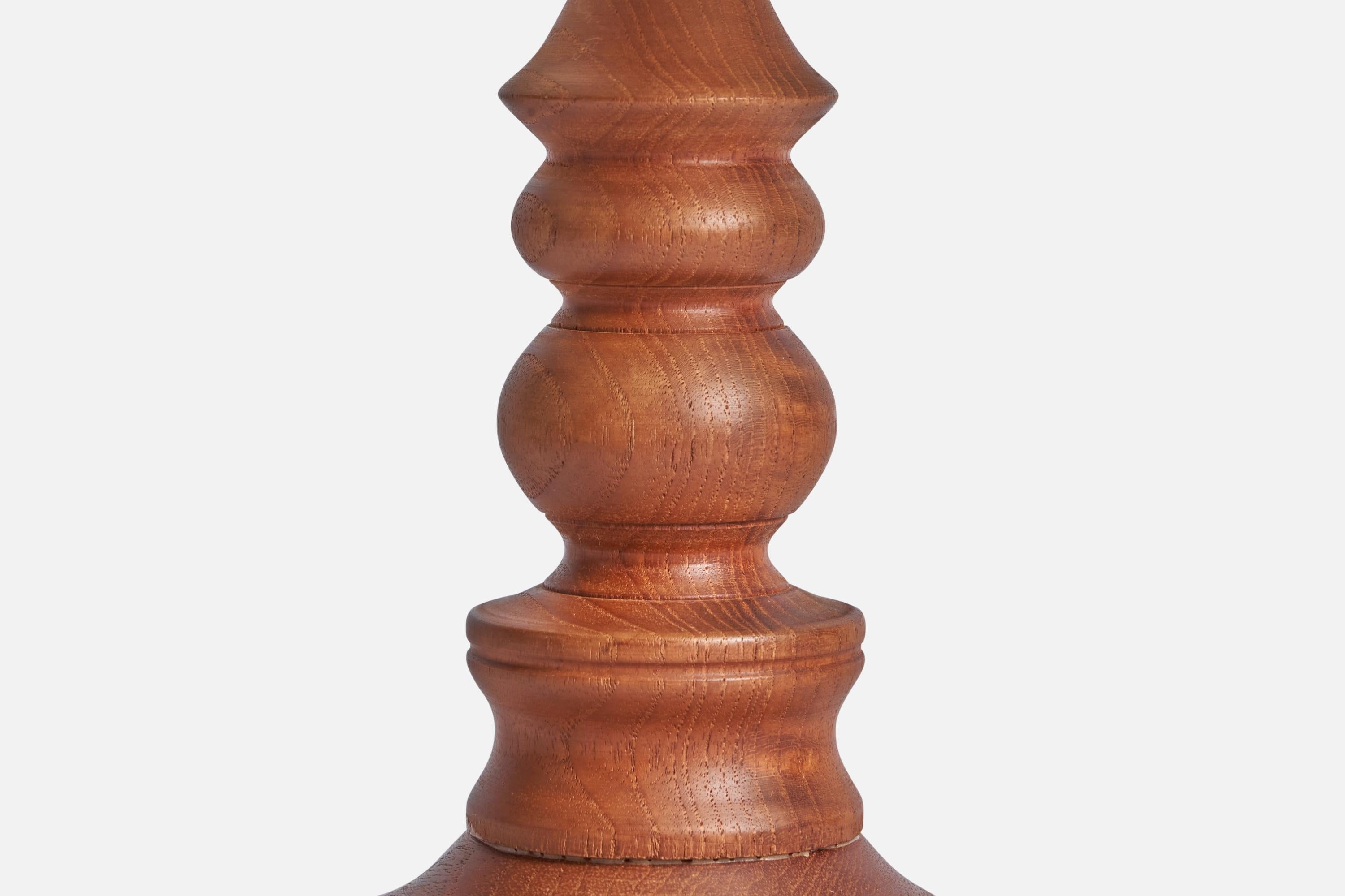 Mid-20th Century Swedish Designer, Table Lamp, Oak, Sweden, 1960s For Sale