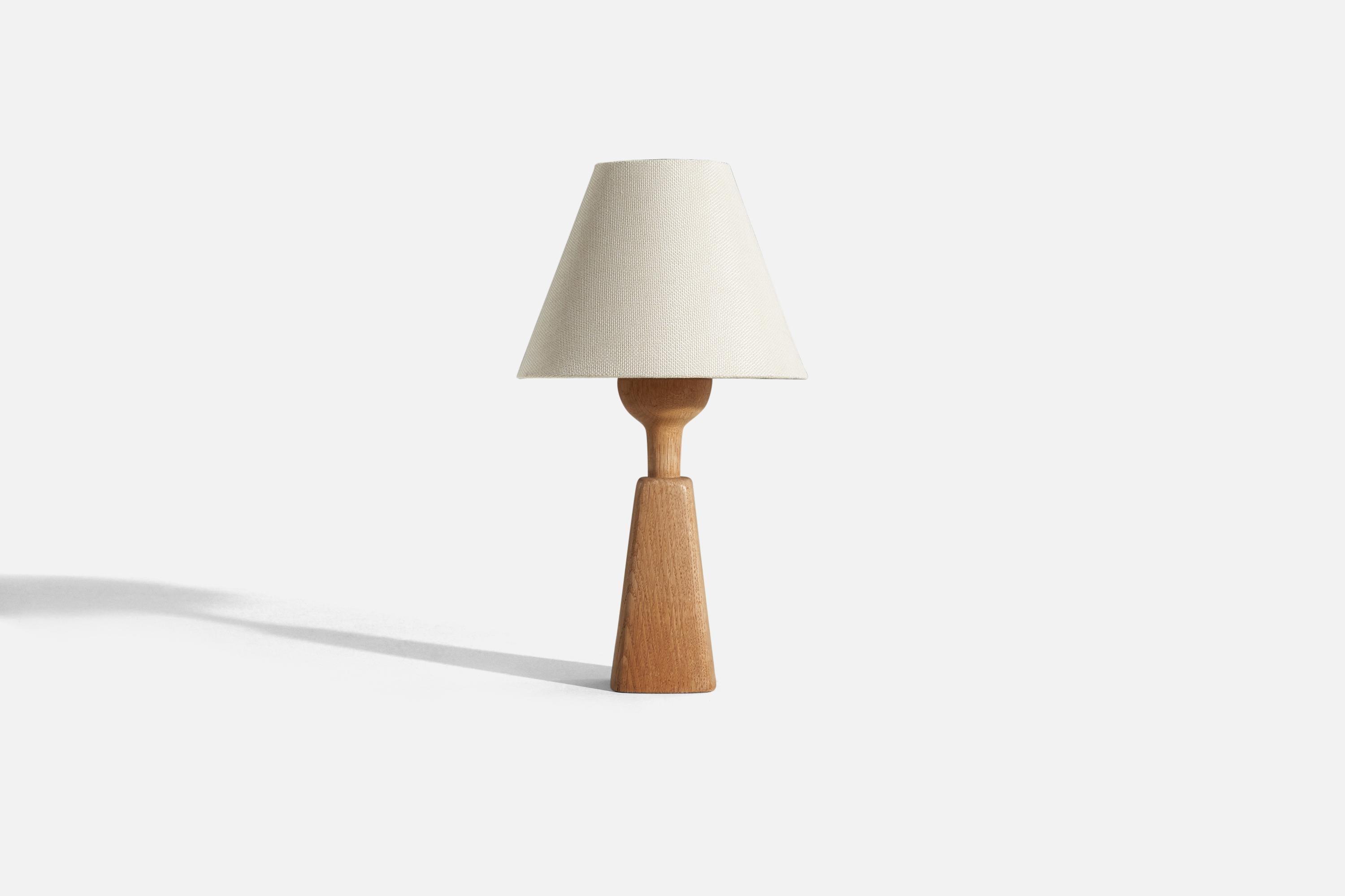 Modern Swedish Designer, Table Lamp, Oak, Sweden, 1970s For Sale