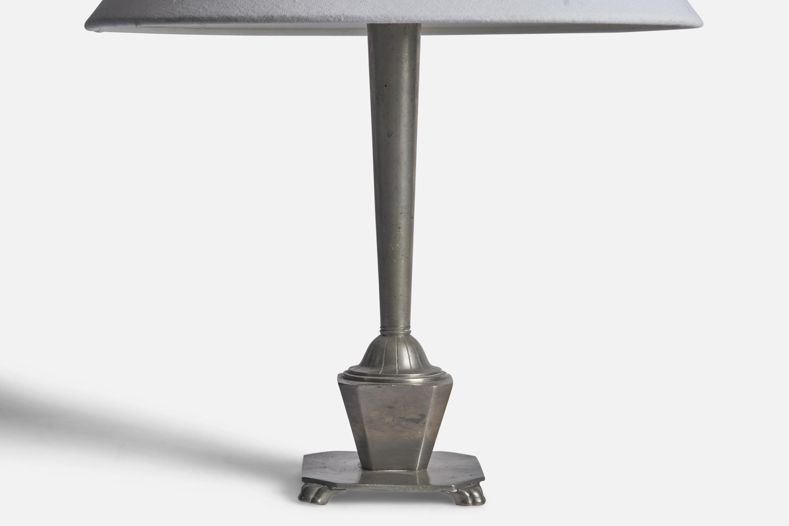 Swedish Designer, Table Lamp, Pewter, Sweden, 1930s In Good Condition For Sale In High Point, NC