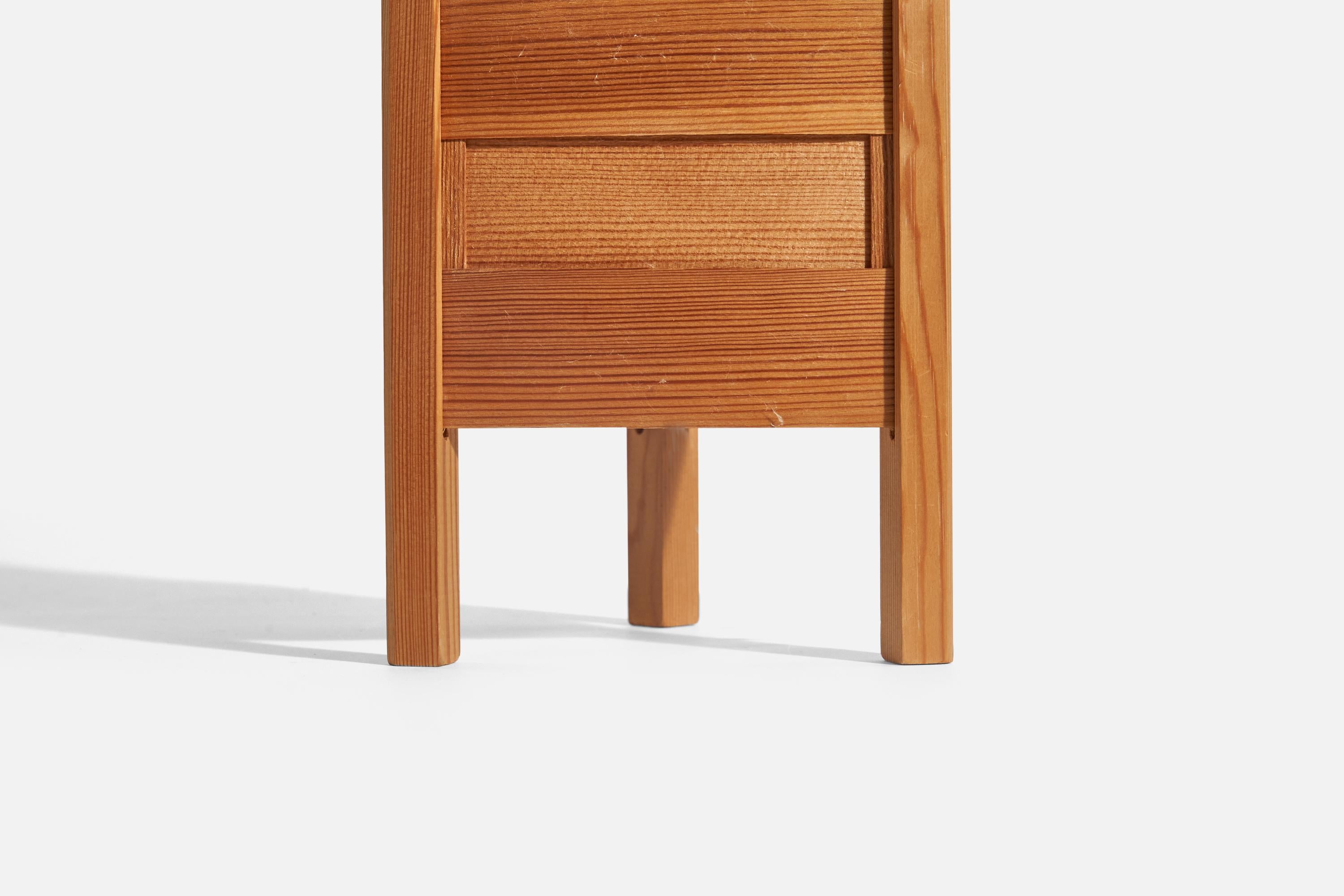 Fin du 20e siècle Designer suédois, lampe de bureau, pin, placage de pin moulé, Suède, 1970 en vente
