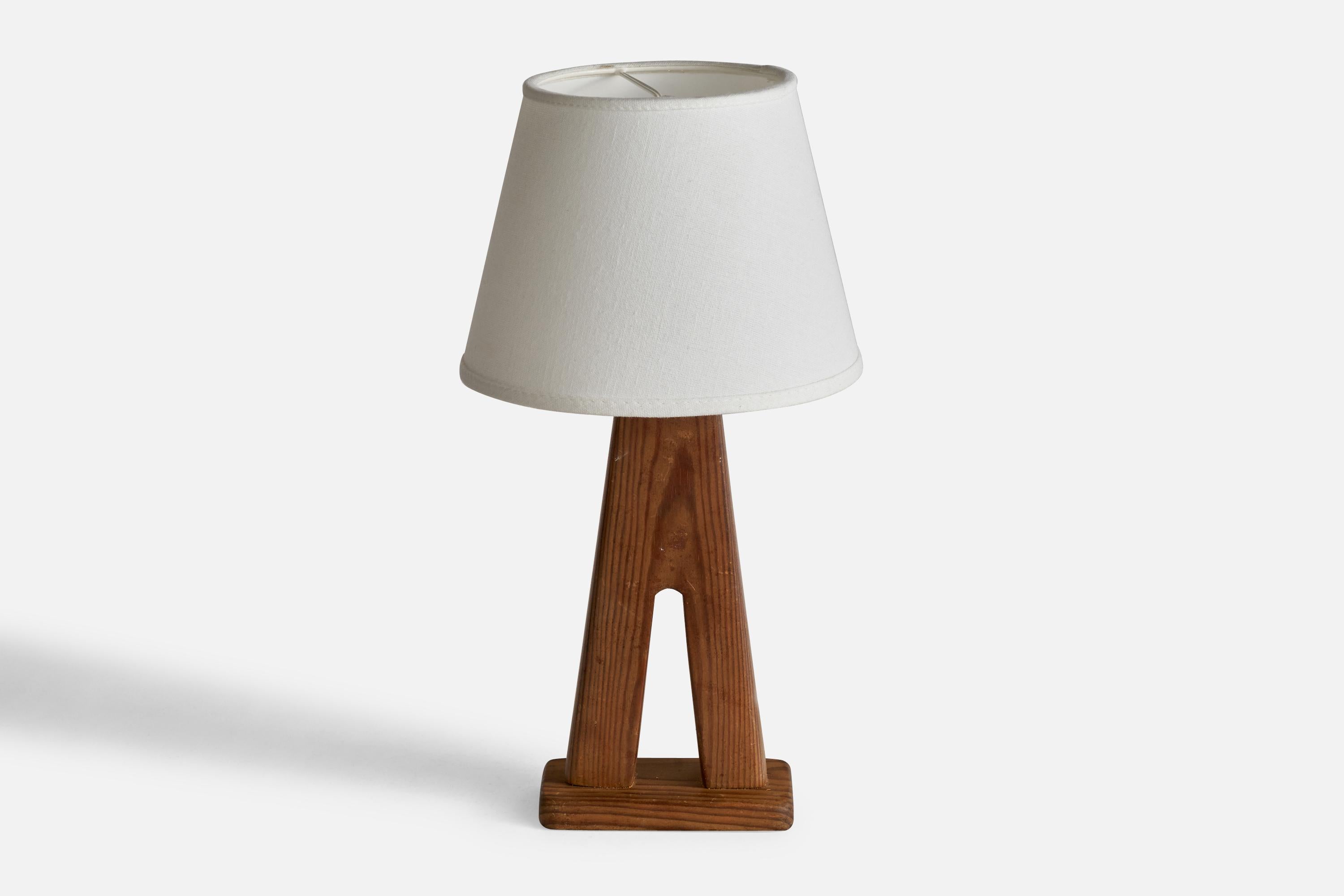 Scandinavian Modern Swedish Designer, Table Lamp, Pine, Sweden, 1950s For Sale