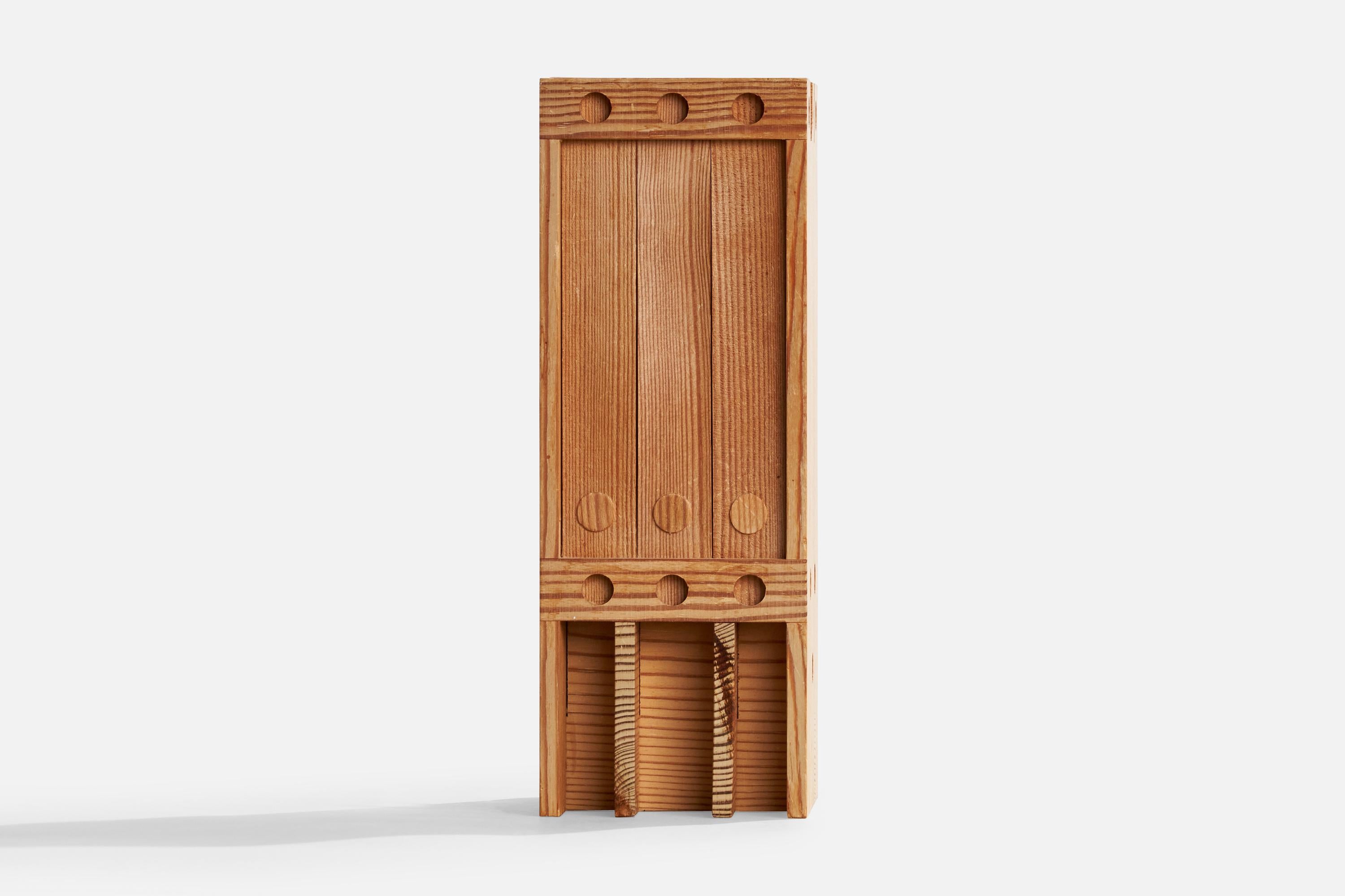 Mid-20th Century Swedish Designer, Table Lamp, Pine, Sweden, 1960s For Sale