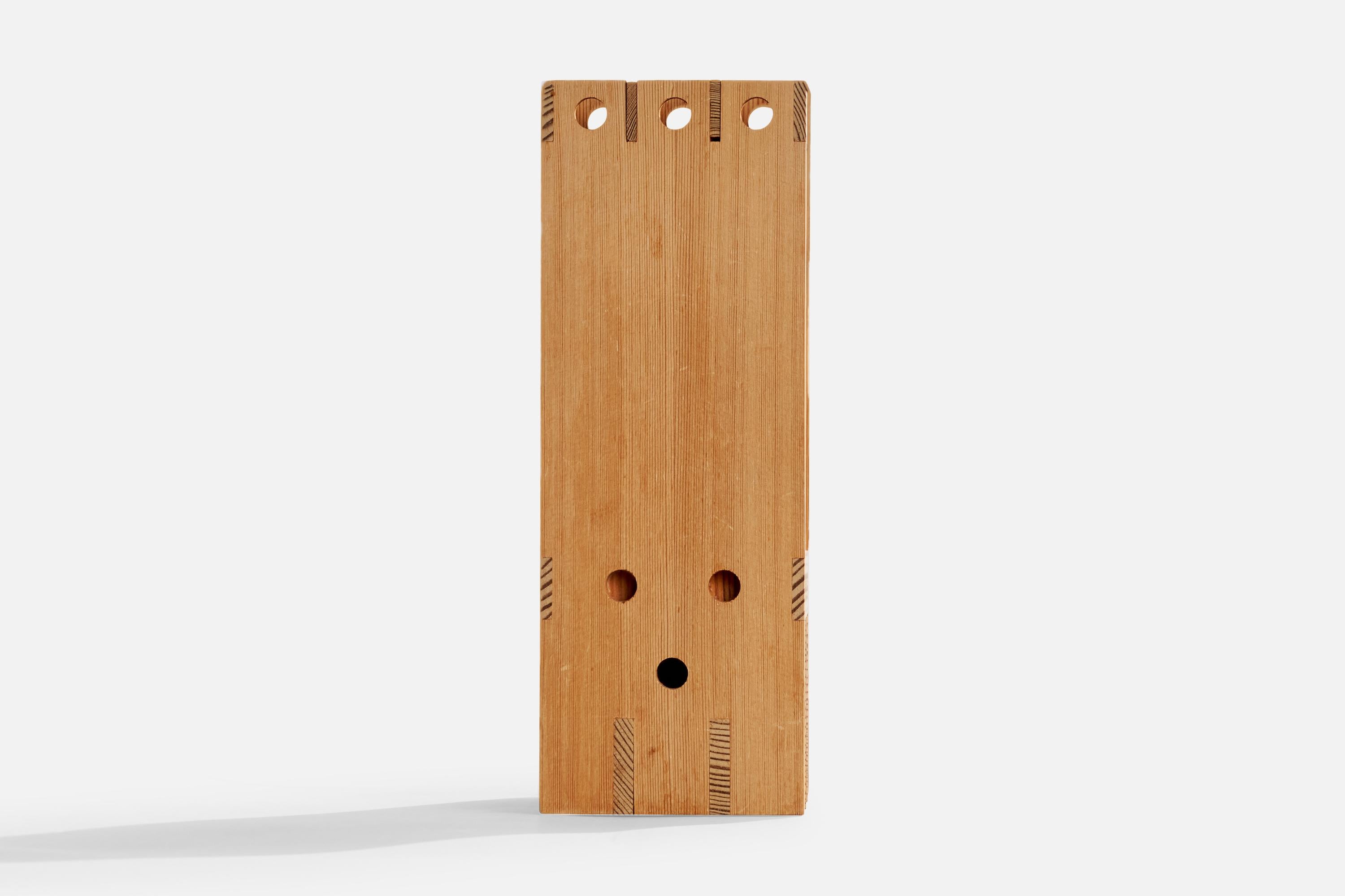 Swedish Designer, Table Lamp, Pine, Sweden, 1960s For Sale 1