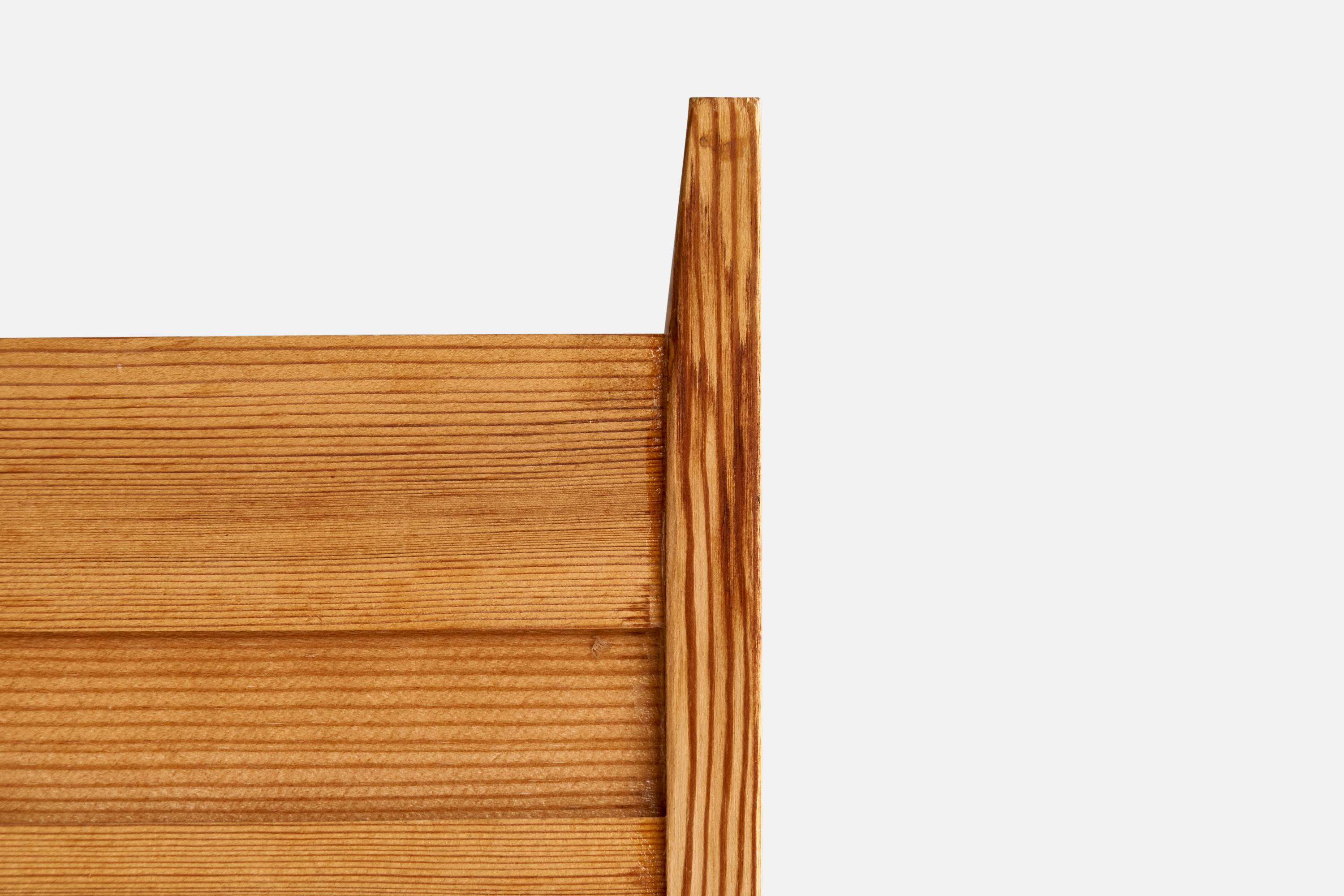 Swedish Designer, Table Lamp, Pine, Sweden, 1960s For Sale 2