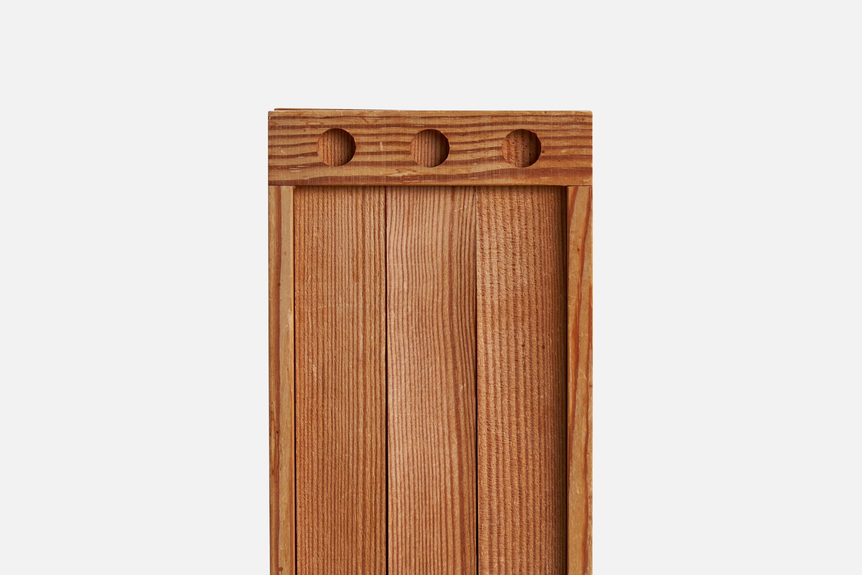 Swedish Designer, Table Lamp, Pine, Sweden, 1960s For Sale 3