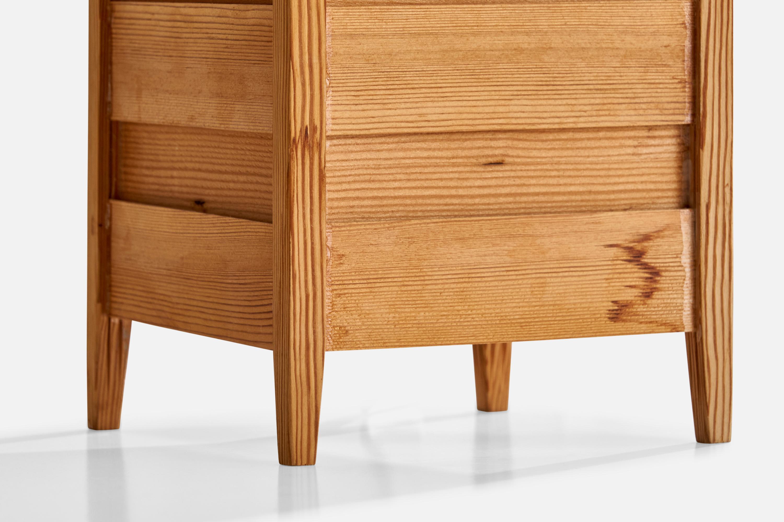 Swedish Designer, Table Lamp, Pine, Sweden, 1960s For Sale 3