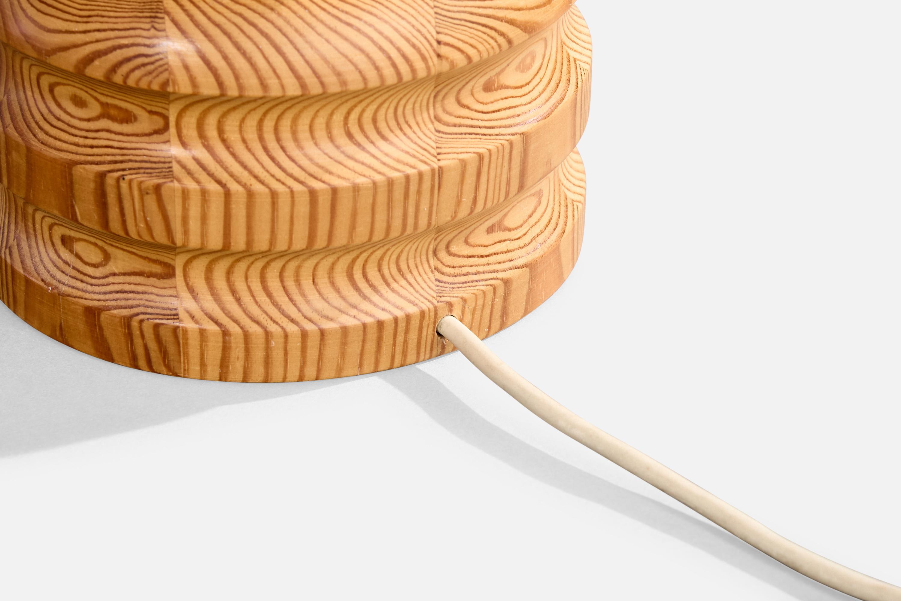 Swedish Designer, Table Lamp, Pine, Sweden, 1970s For Sale 5