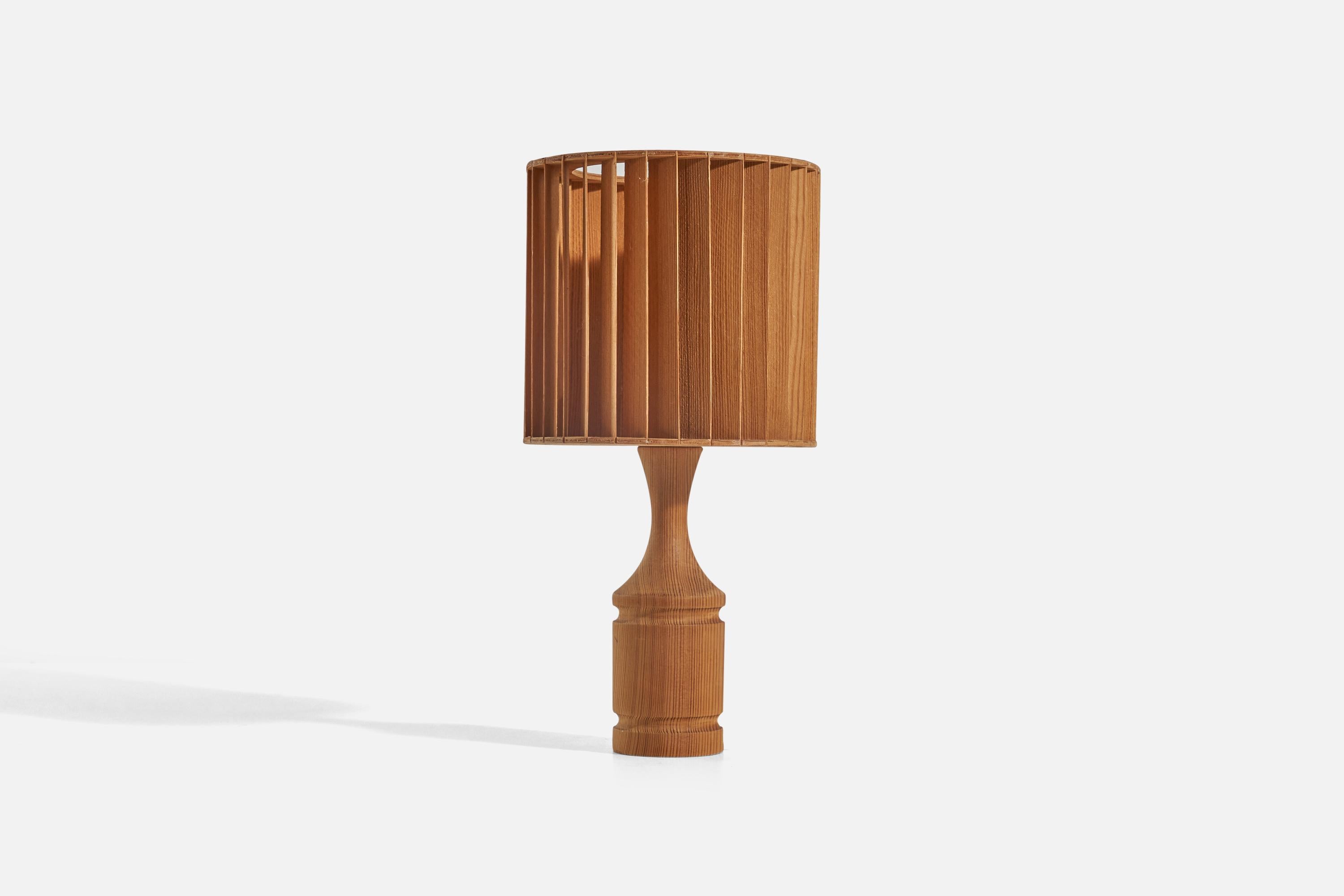 Modern Swedish Designer, Table Lamp, Pine, Sweden, 1970s For Sale