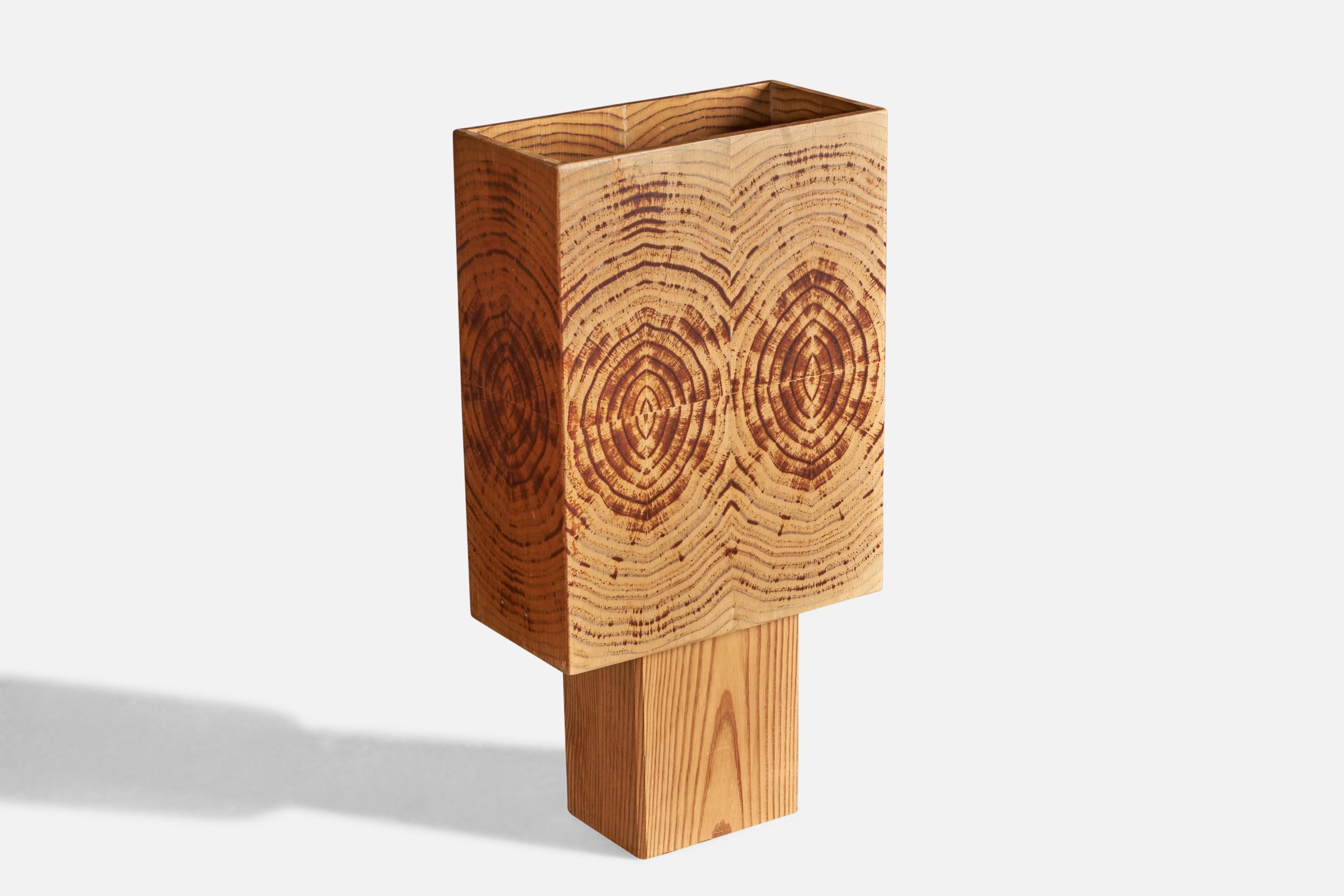 Modern Swedish Designer, Table Lamp, Pine, Sweden 1970s For Sale