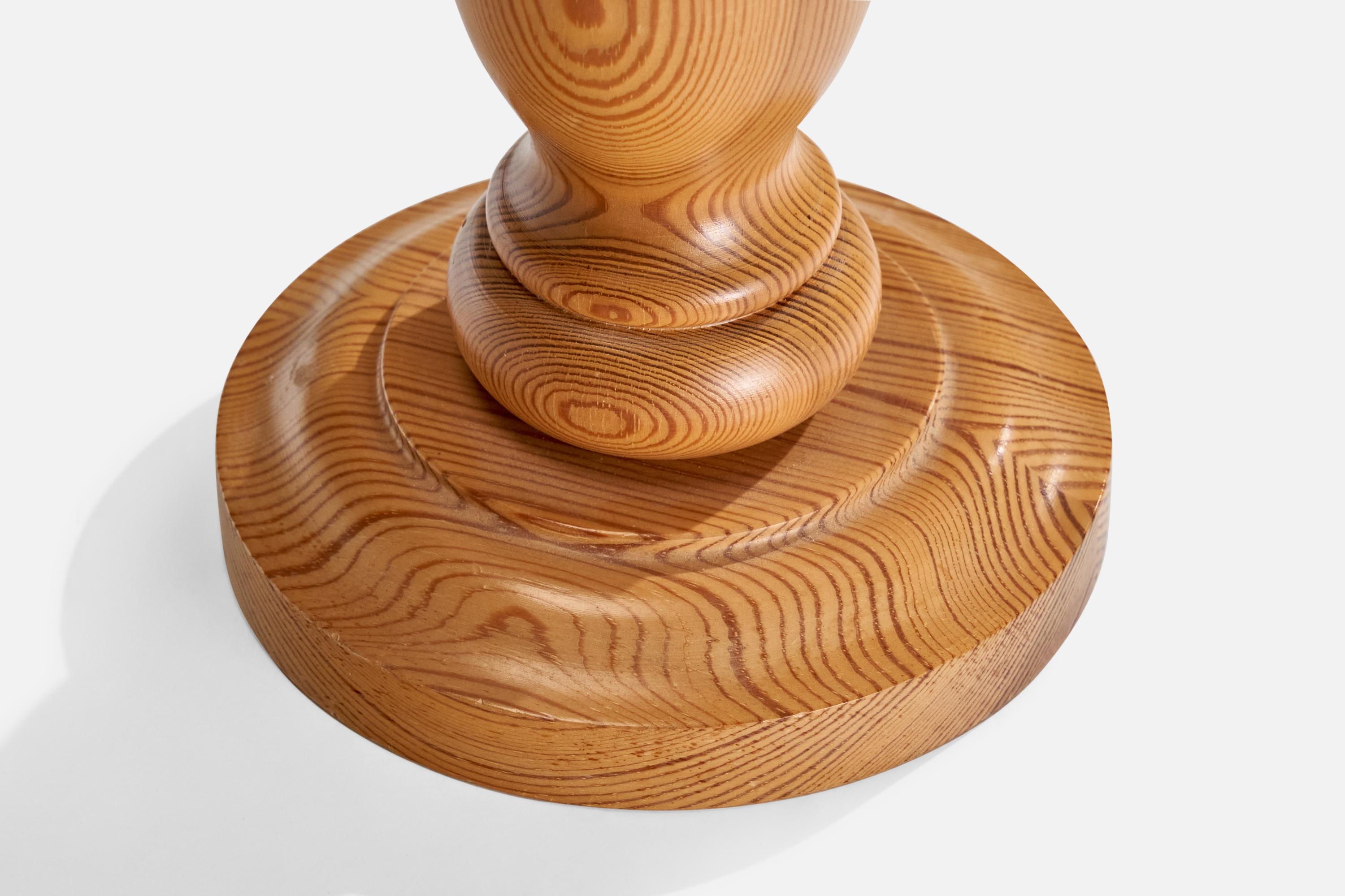 Swedish Designer, Table Lamp, Pine, Sweden, 1970s For Sale 1