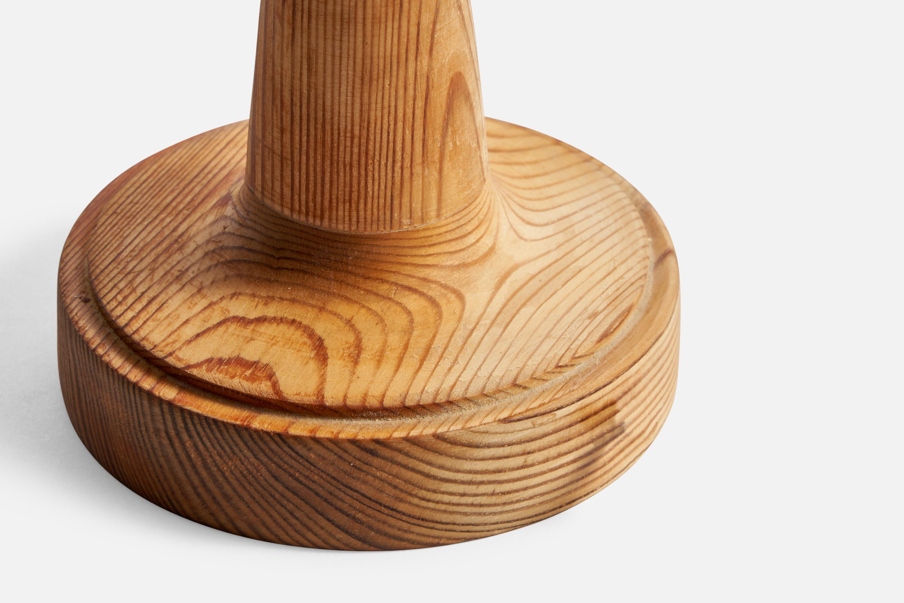 Swedish Designer, Table Lamp, Pine, Sweden, 1970s For Sale 2