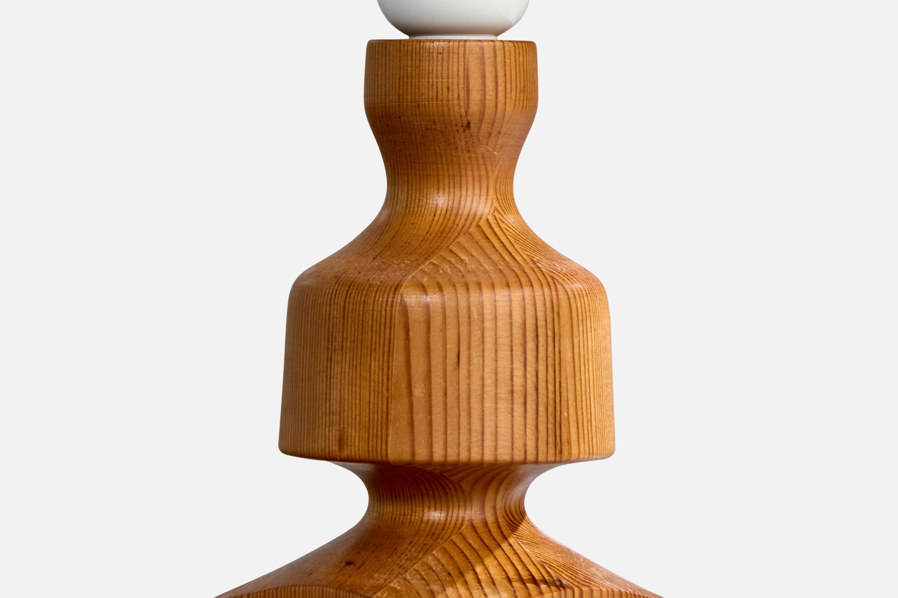 Swedish Designer, Table Lamp, Pine, Sweden, 1970s For Sale 1