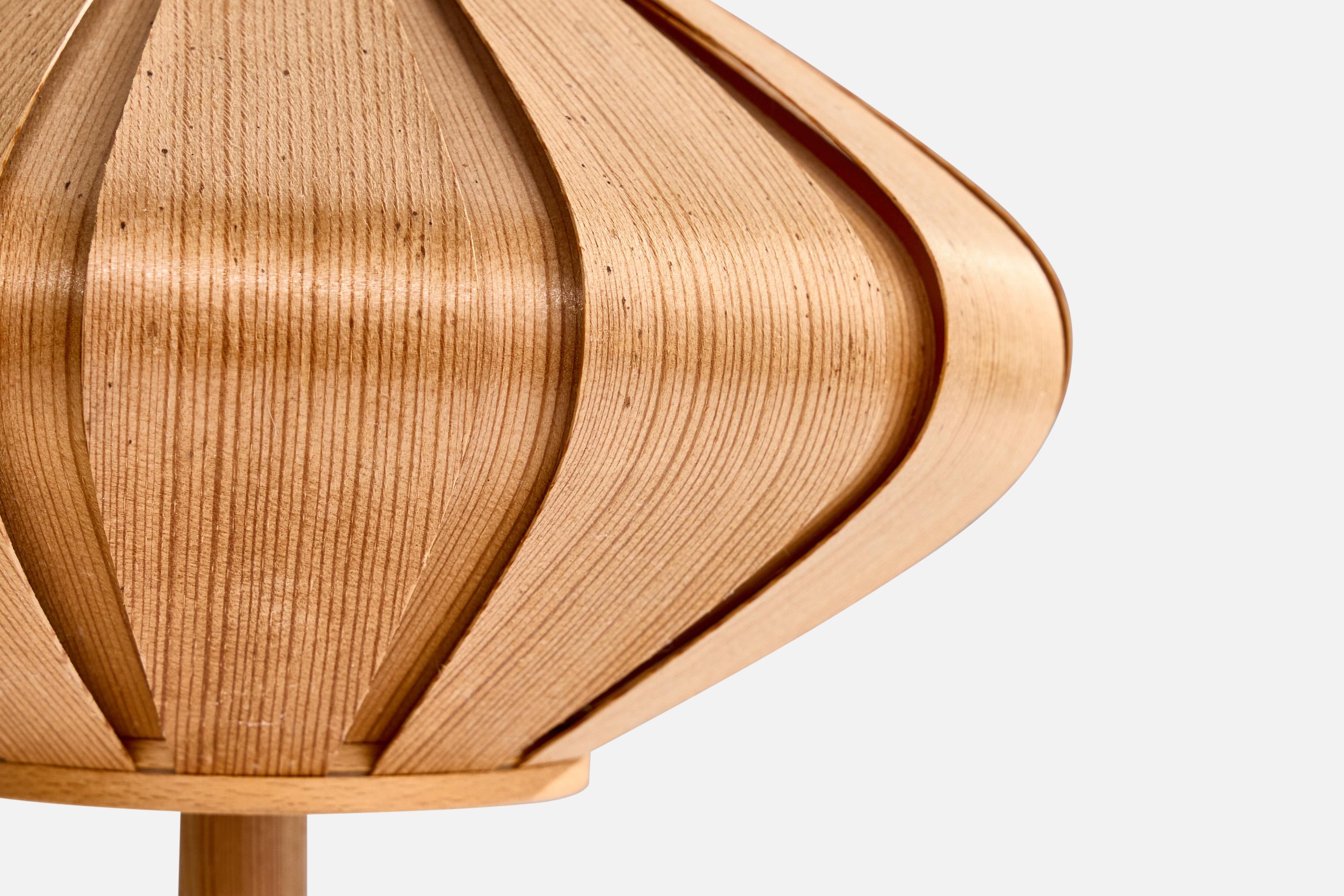Swedish Designer, Table Lamp, Pine, Sweden, 1970s For Sale 1