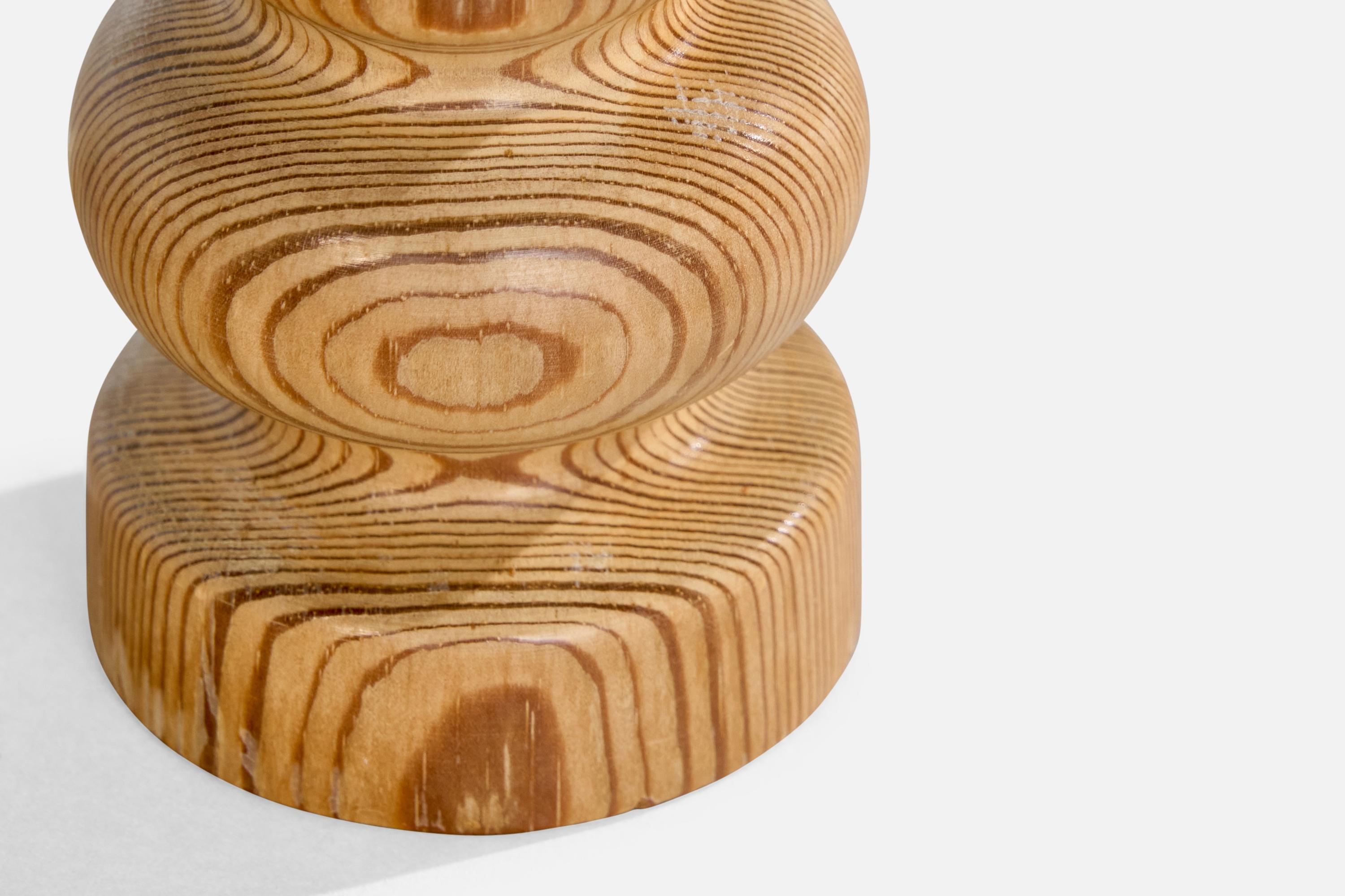 Swedish Designer, Table Lamp, Pine, Sweden, 1970s For Sale 3
