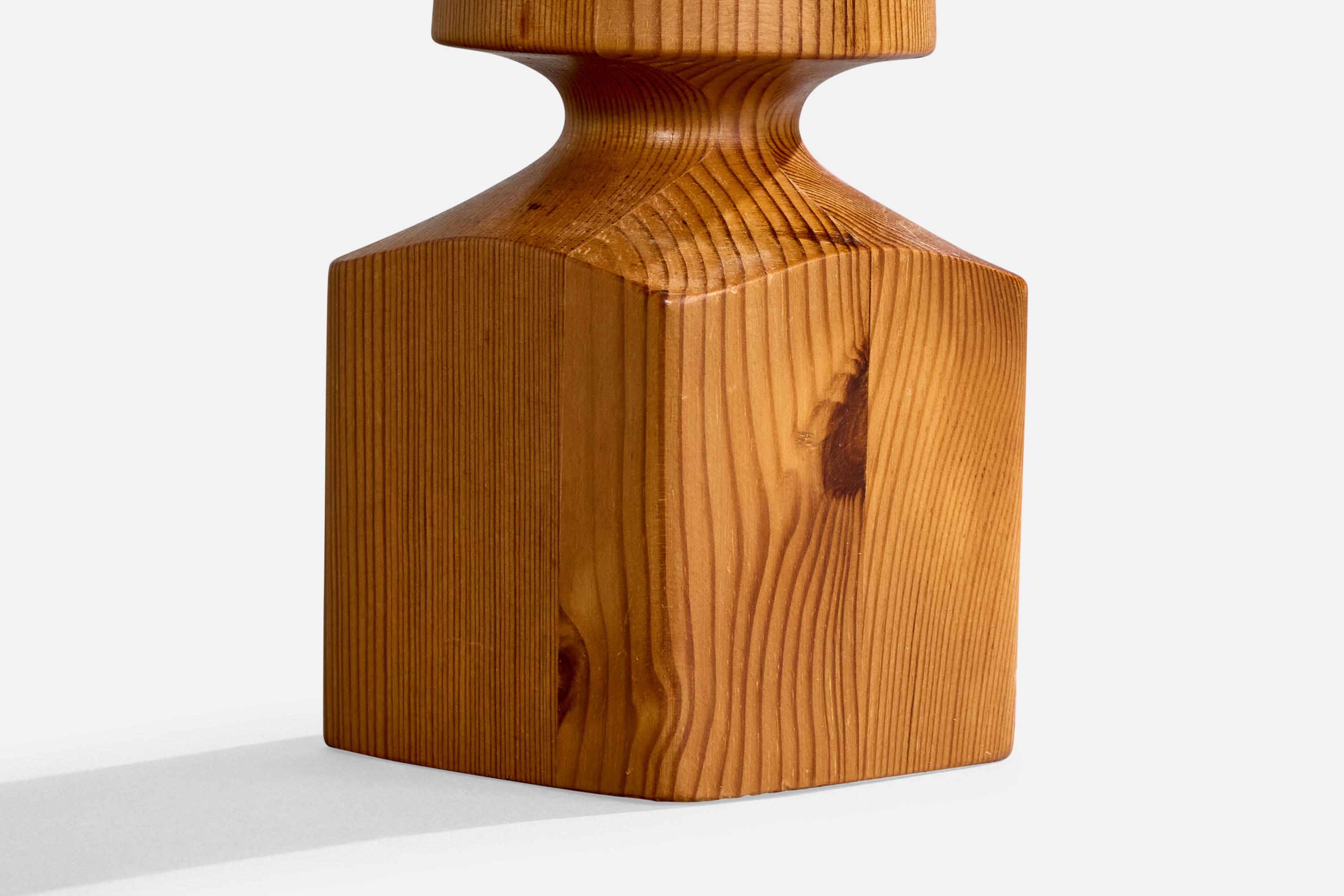 Swedish Designer, Table Lamp, Pine, Sweden, 1970s For Sale 2