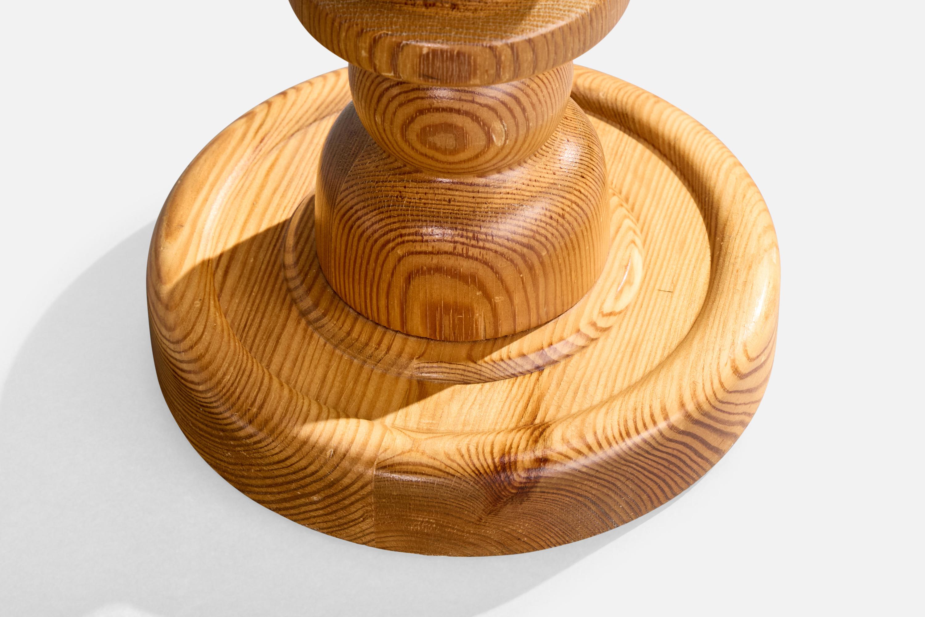 Swedish Designer, Table Lamp, Pine, Sweden, 1970s For Sale 2