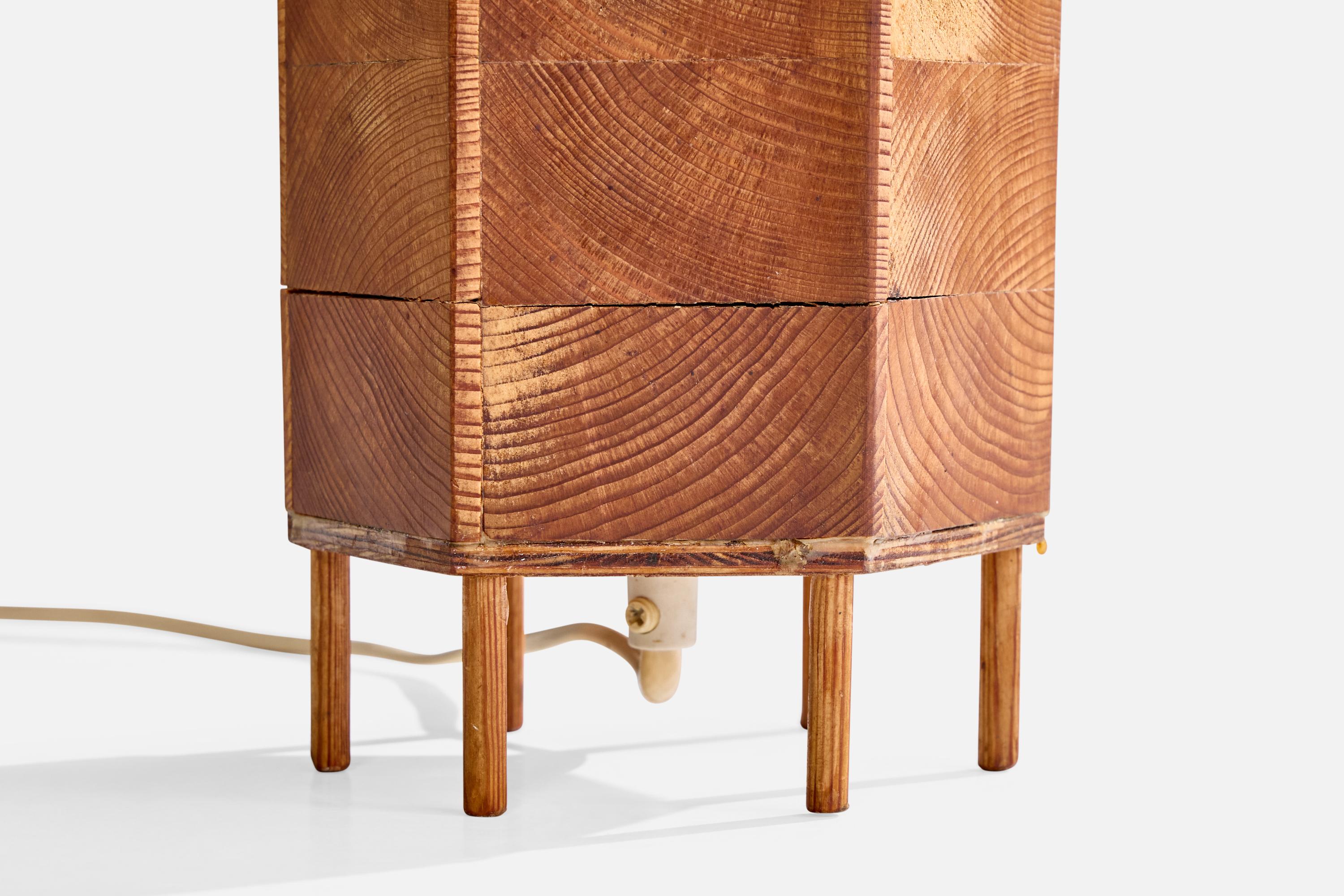 Swedish Designer, Table Lamp, Pine, Sweden, 1970s For Sale 2