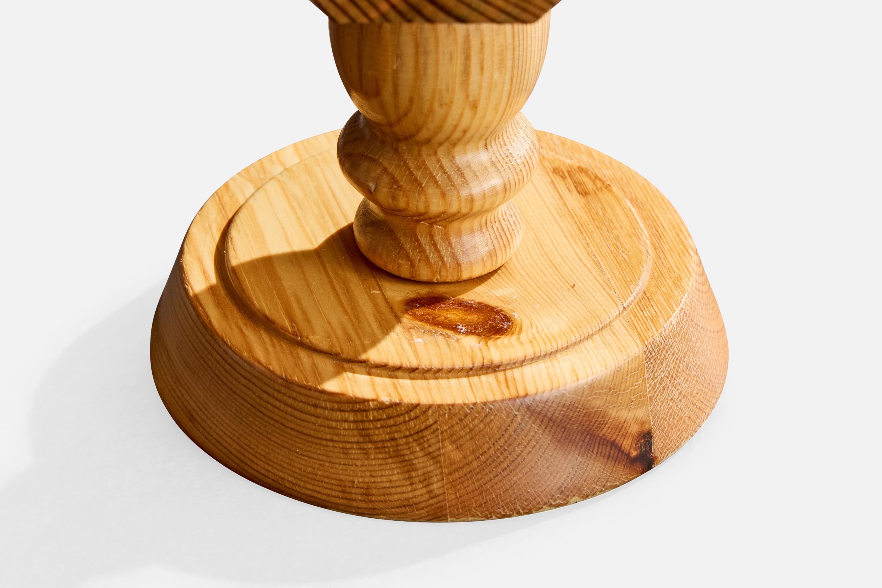 Swedish Designer, Table Lamp, Pine, Sweden, 1970s For Sale 2