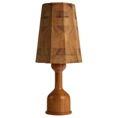 Lampada da tavolo di design svedese, pino, Svezia, anni '1970