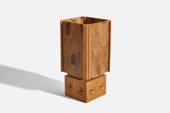 Schwedische Designerin, Tischlampe, Kiefer, Schweden, ca. 1970er Jahre