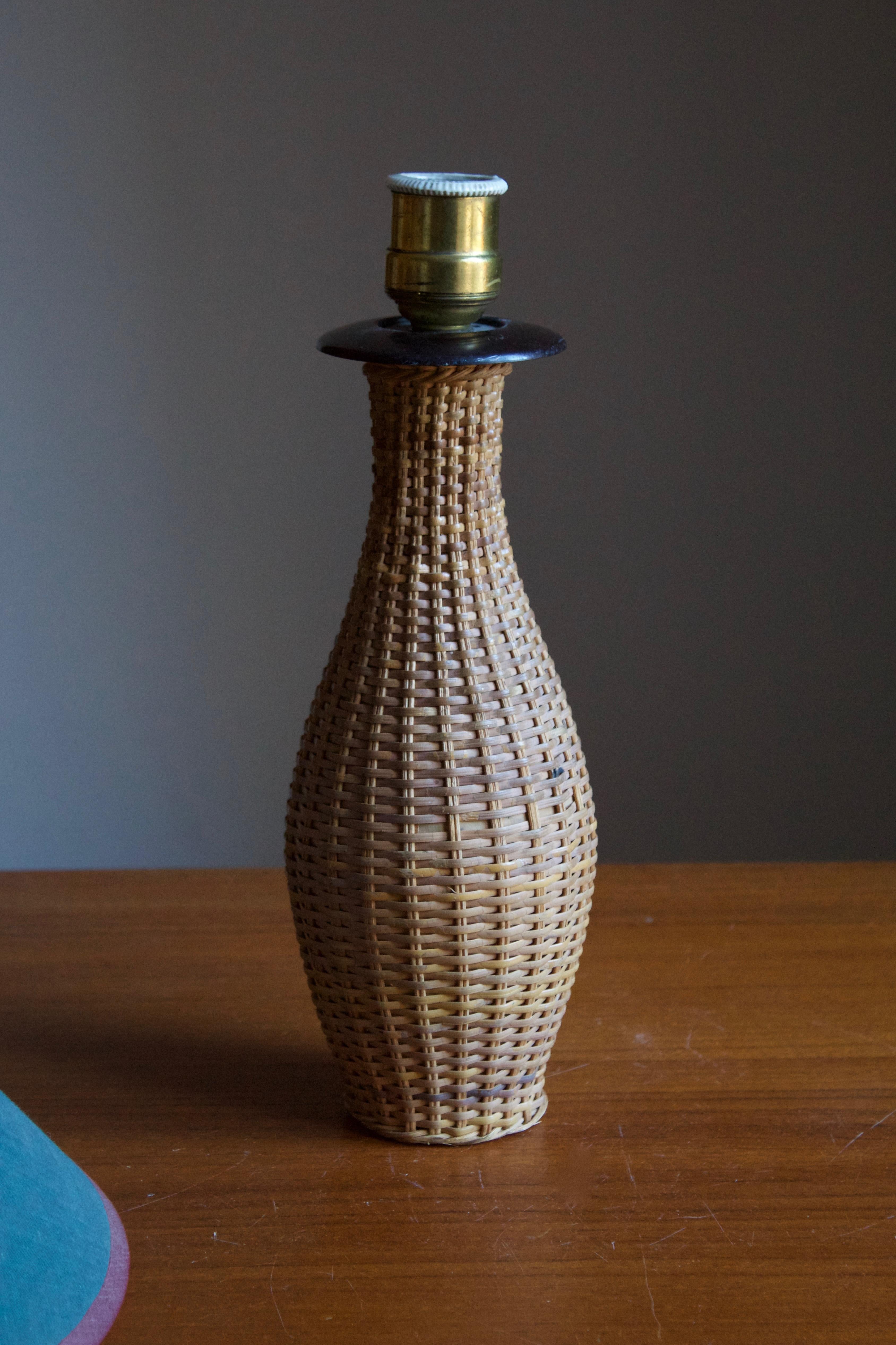 Mid-20th Century Swedish Designer, Table Lamp, Rattan over Wood, Fabric, Sweden, 1950s