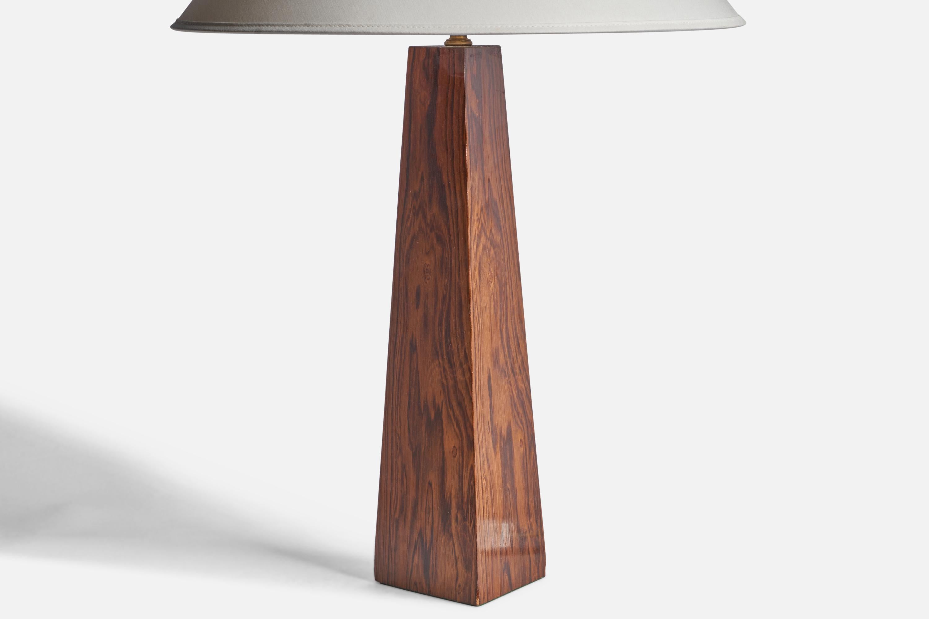Swedish Designer, Table Lamp, Rosewood, Sweden, 1950s In Good Condition For Sale In High Point, NC
