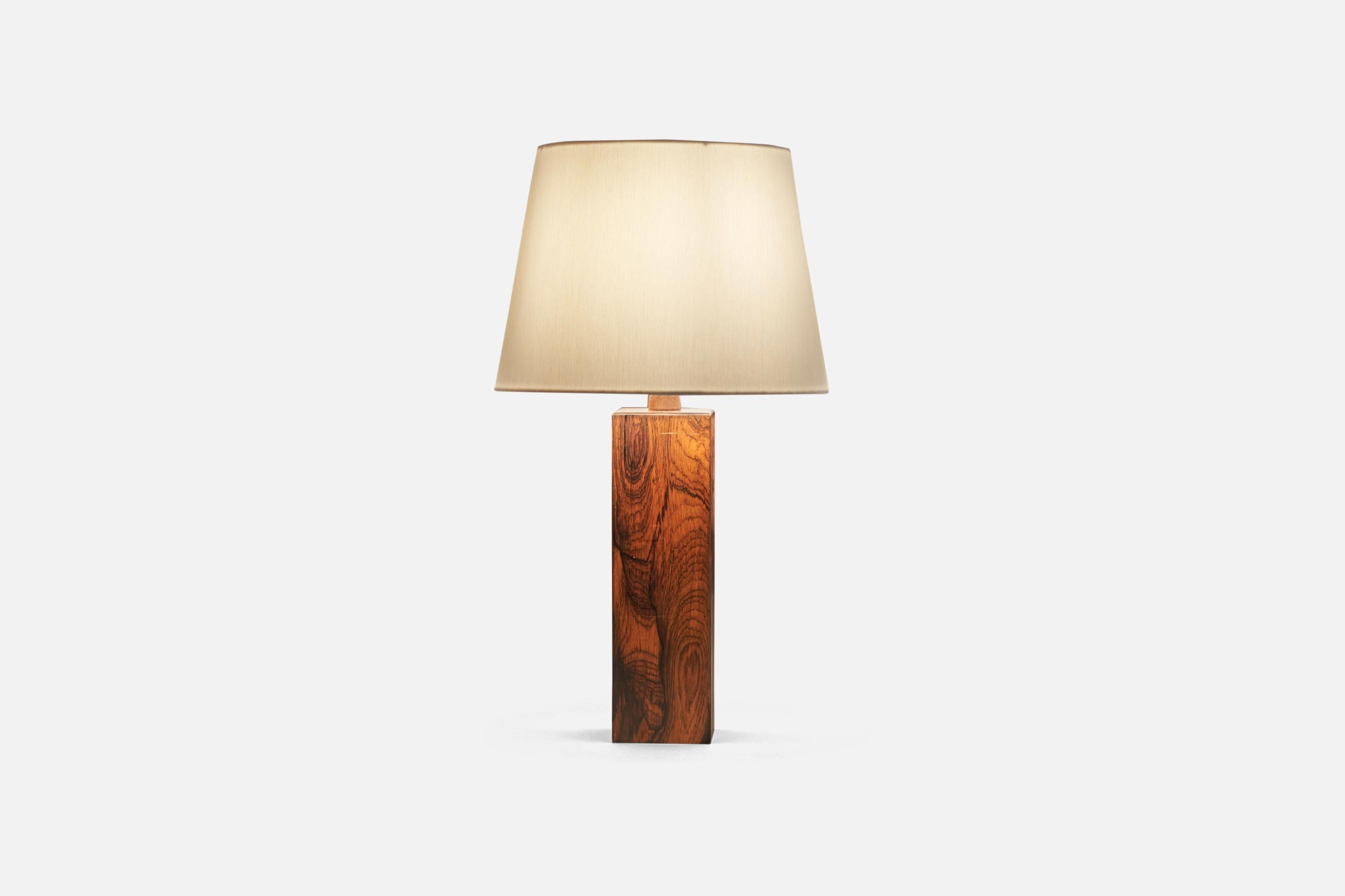 Swedish Designer, Table Lamp, Rosewood, Sweden, 1970s In Good Condition For Sale In High Point, NC
