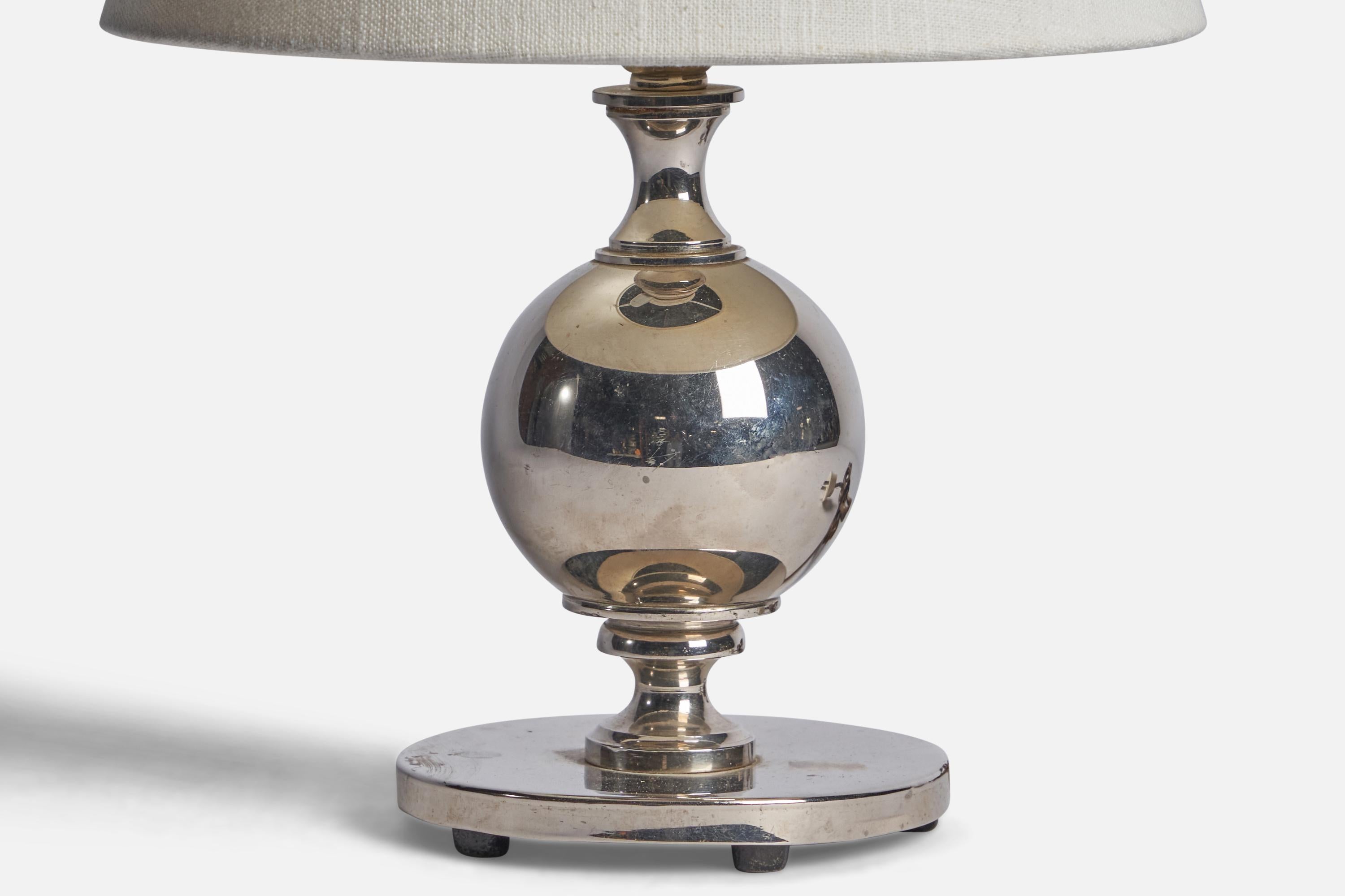 Swedish Designer, Table Lamp, Silver Plate, Sweden, 1930s In Good Condition For Sale In High Point, NC