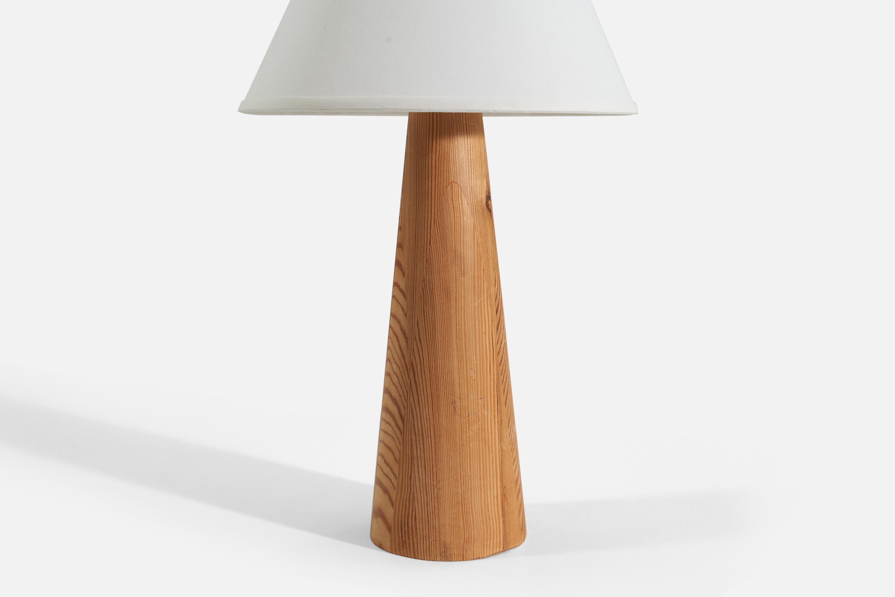 Mid-20th Century Swedish Designer, Table Lamp, Solid Pine, Sweden, 1960s For Sale