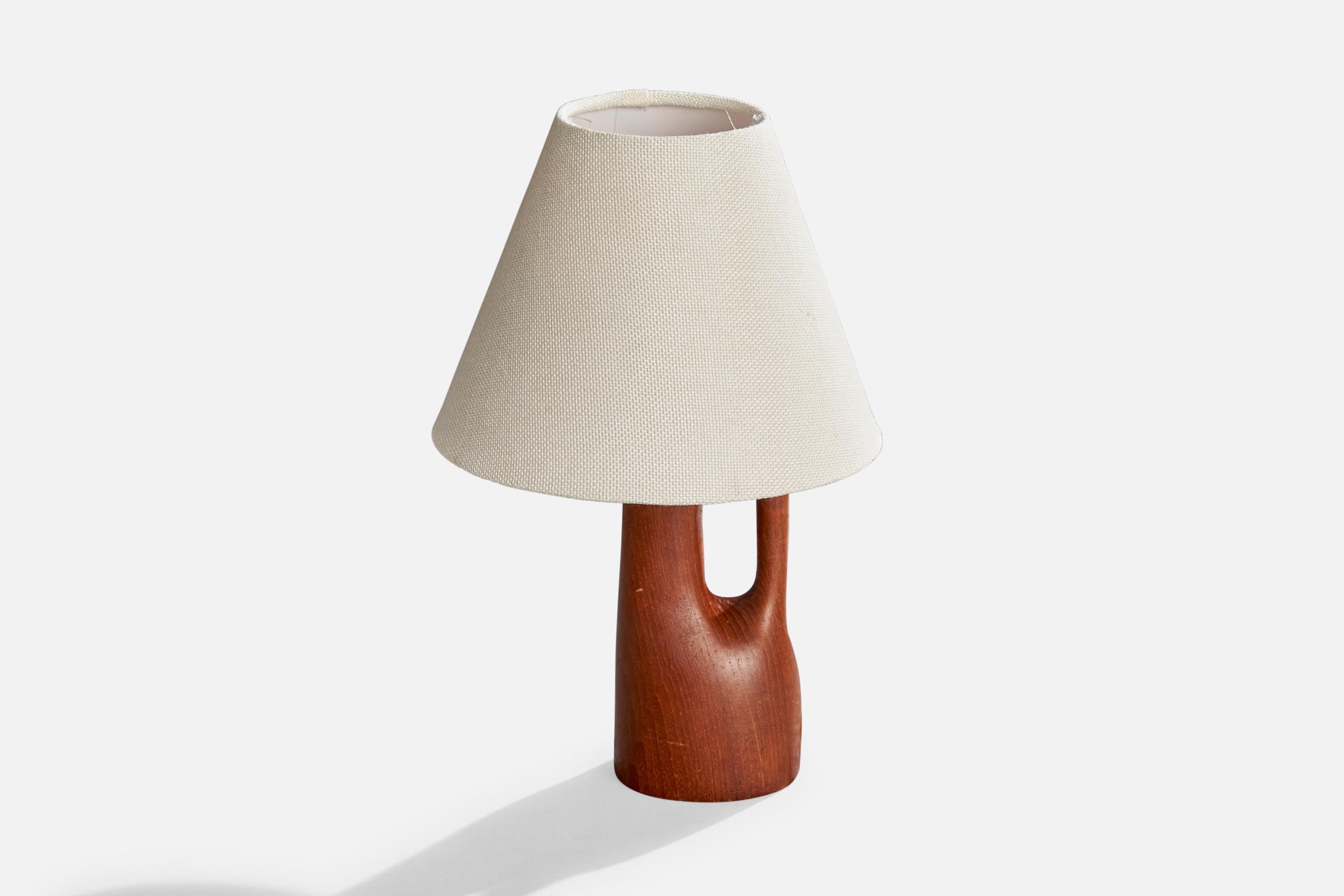 Swedish Designer, Table Lamp, Teak, Sweden, 1950s In Good Condition For Sale In High Point, NC