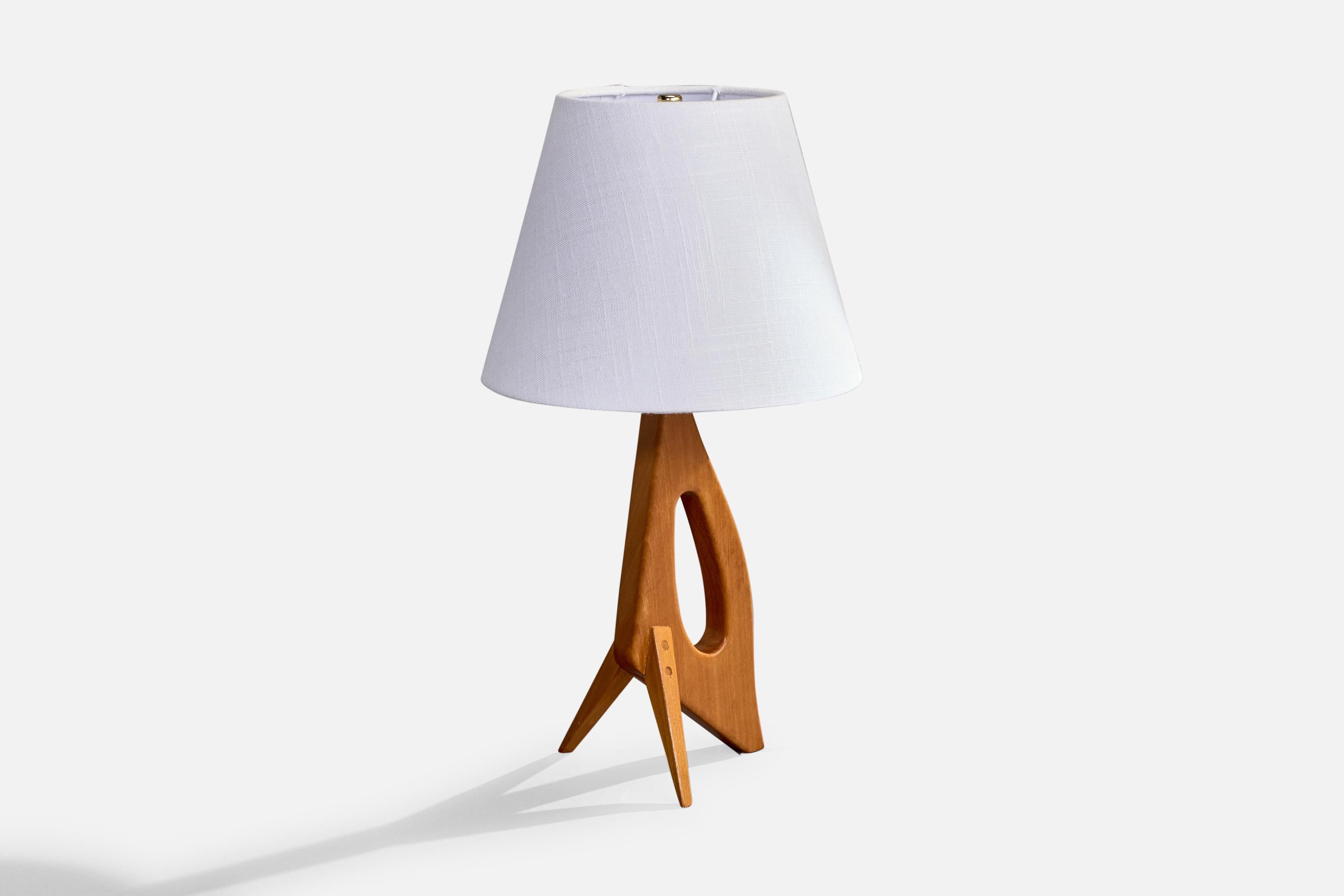 Swedish Designer, Table Lamp, Teak, Sweden, 1950s In Good Condition For Sale In High Point, NC