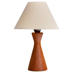 Diseñador sueco, Lámpara de mesa, Teca, Suecia, años 1950