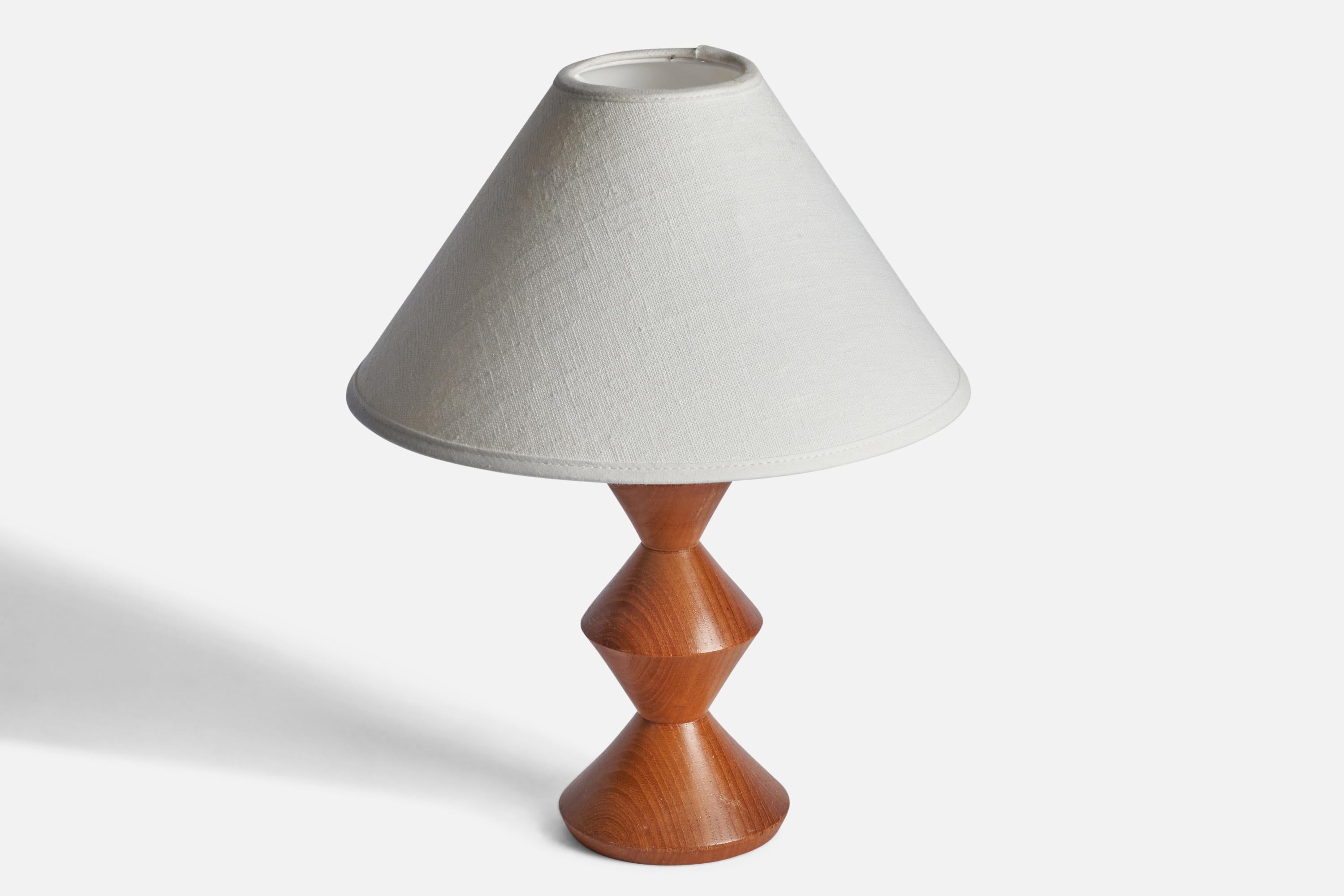 Mid-Century Modern Swedish Designer, Table Lamp, Teak, Sweden, 1960s For Sale