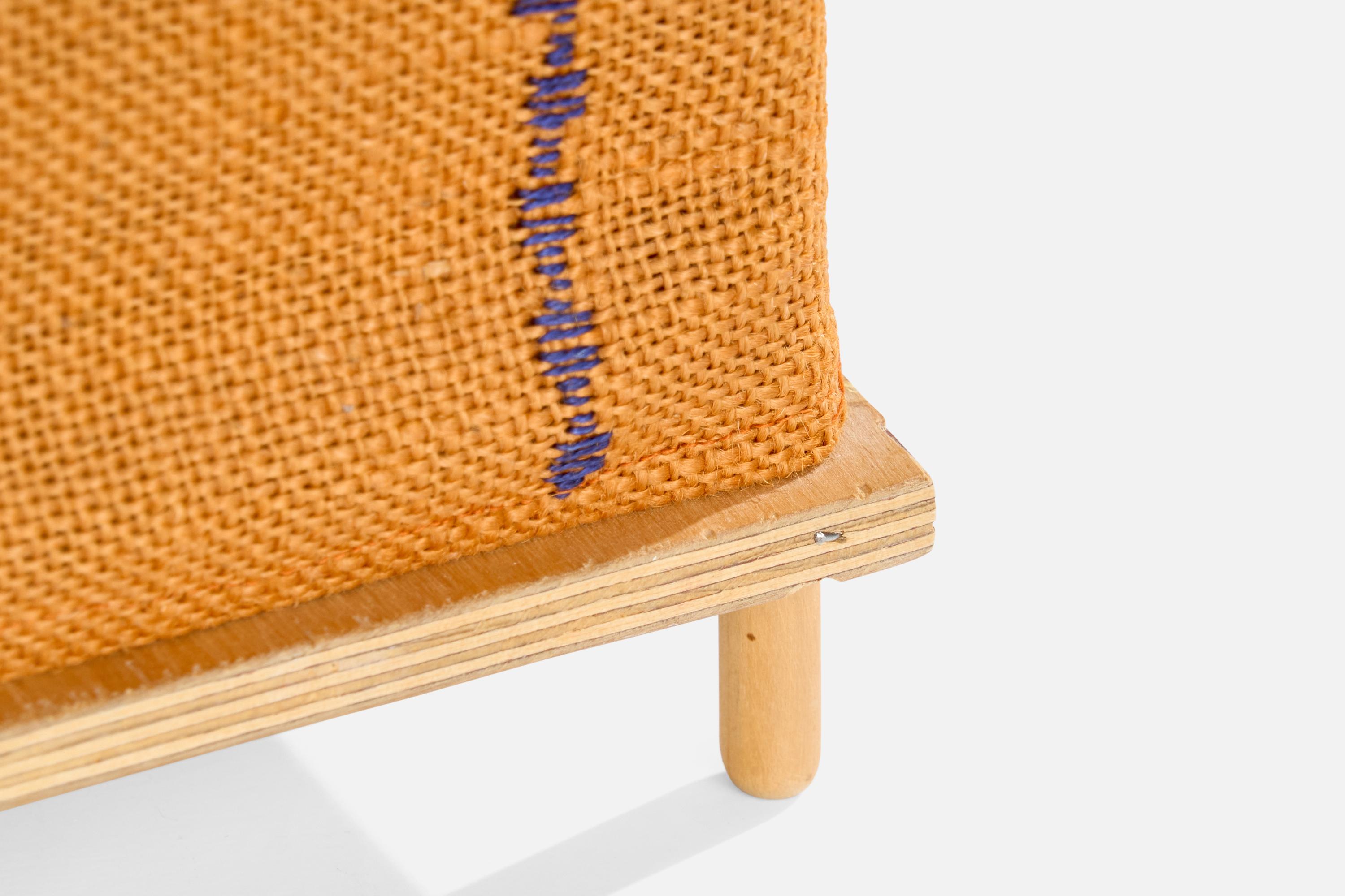 Designer suédois, lampe de bureau, bois, tissu, Suède, 1970 en vente 1
